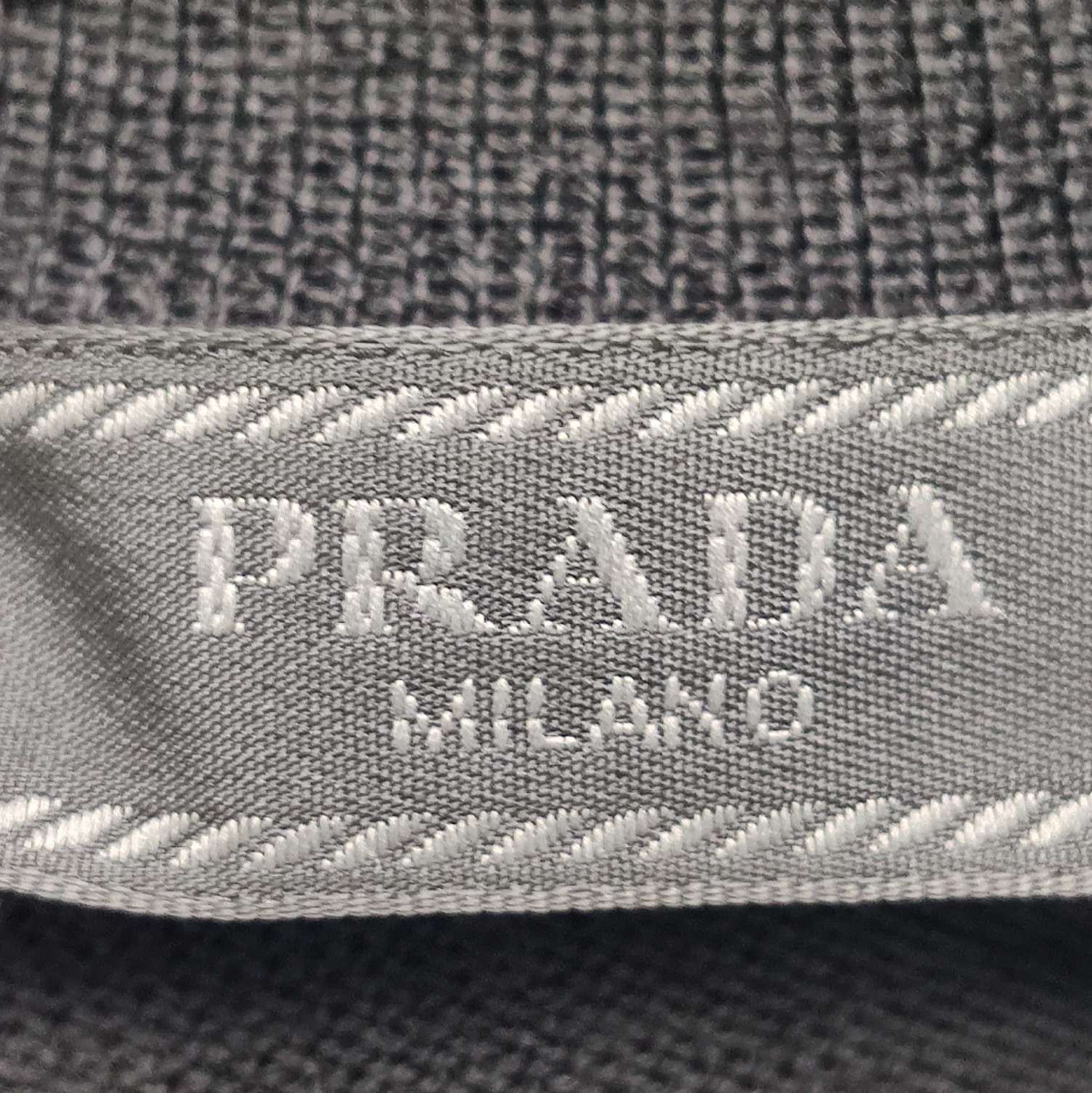 Prada Prada Wool Crew Neck Short Sleeve Knit 0089 Size M / US 6-8 / IT 42-44 - 4 Thumbnail