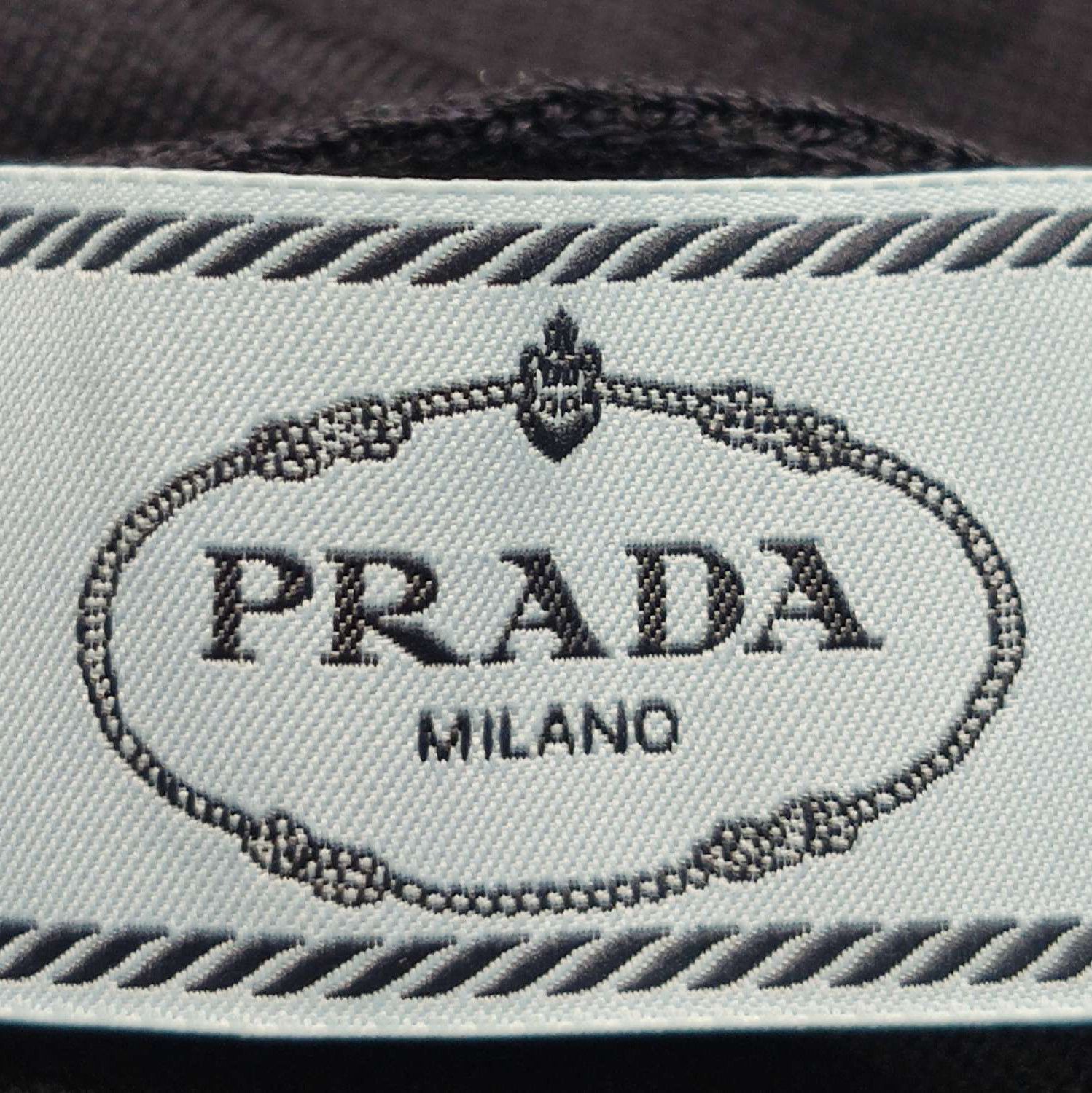 Prada Prada Wool V-Neck Button-Up Cardigan 0089 Size S / US 4 / IT 40 - 4 Thumbnail