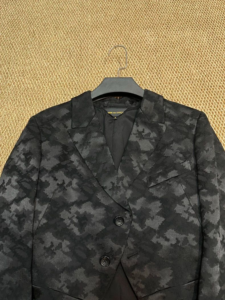 Comme des Garcons Comme des Garcons Embroidered Cocoon Coat Size US S / EU 44-46 / 1 - 5 Thumbnail