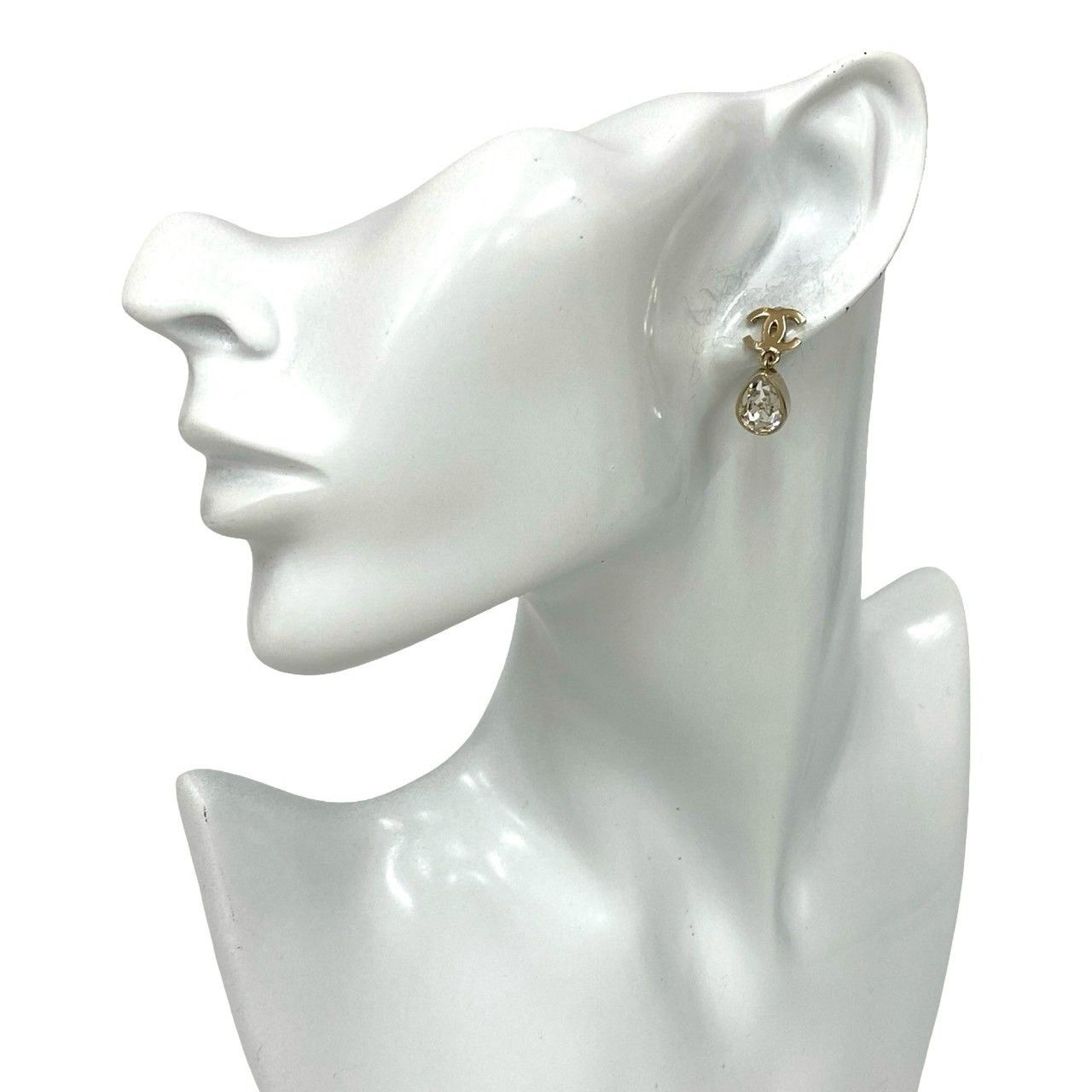 Chanel Chanel Chanel Coco Mark Earrings Metal Earrings A22C DUTY FREE for USA Size ONE SIZE - 2 Thumbnail