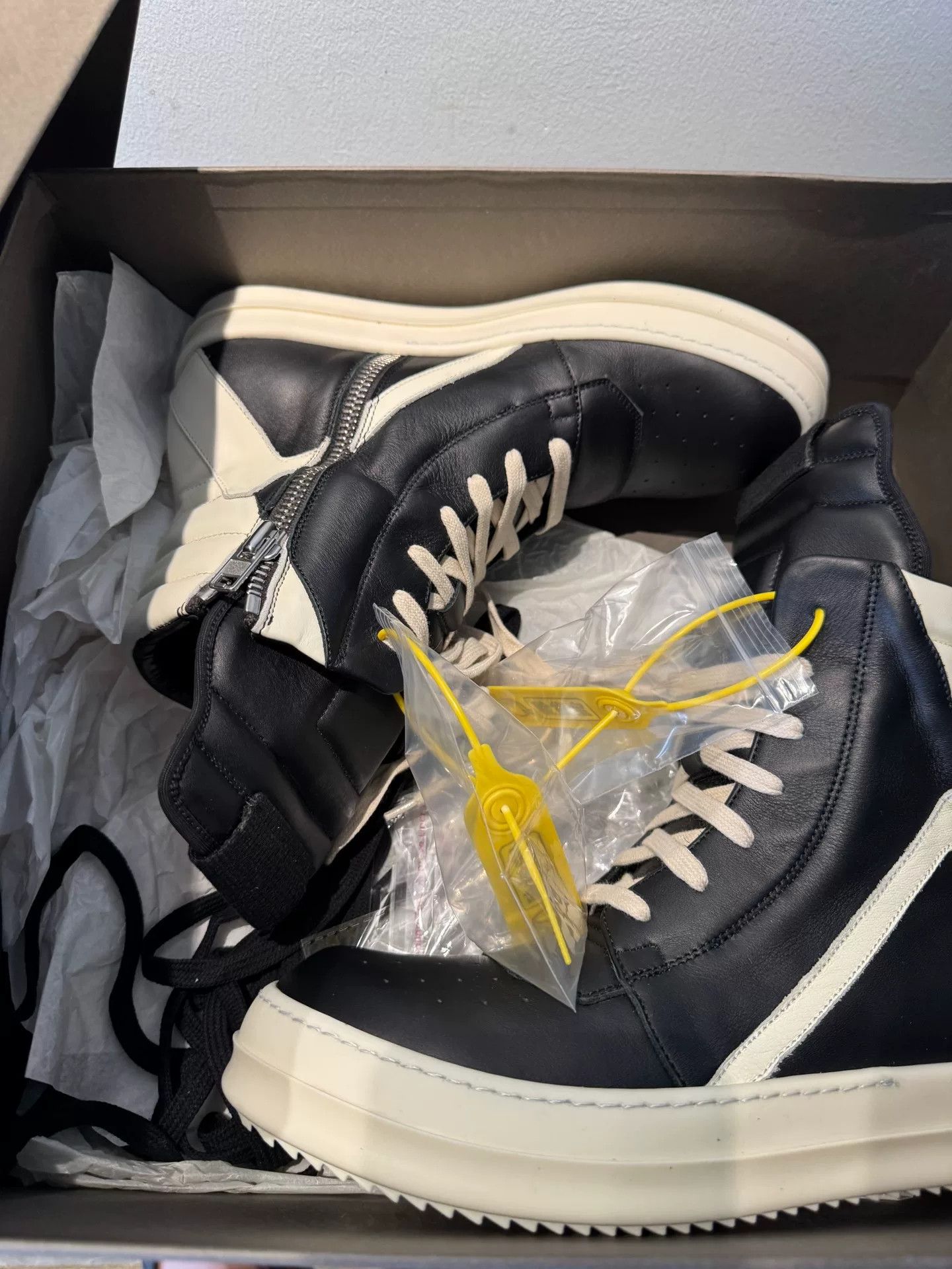 Rick Owens rick owens mainline triangle sneakers size 39.5 Size US 8.5 / EU 41-42 - 8 Thumbnail