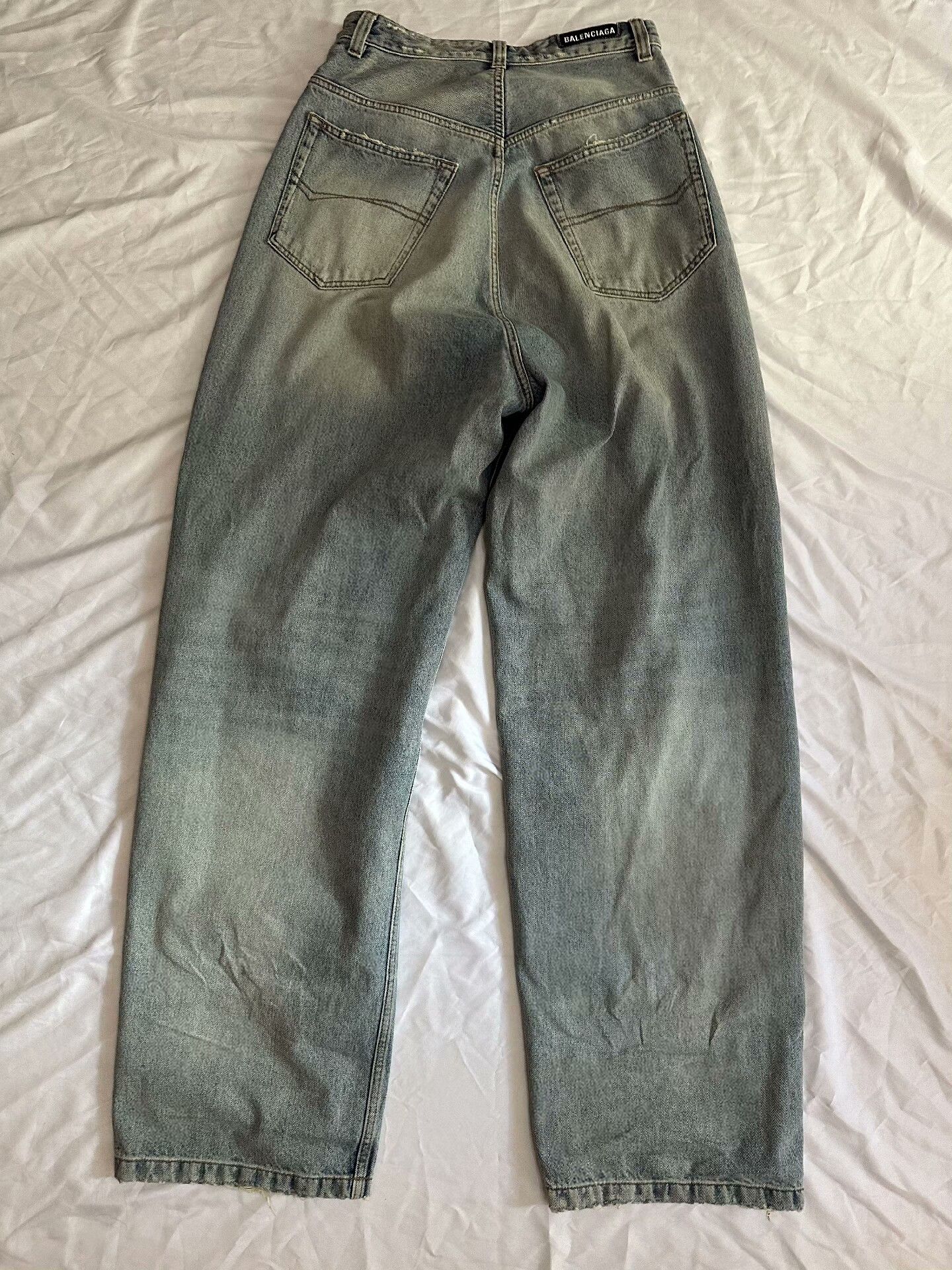 Balenciaga balenciaga baggy tie-dye denim pants Size US 26 / EU 42 - 2 Thumbnail