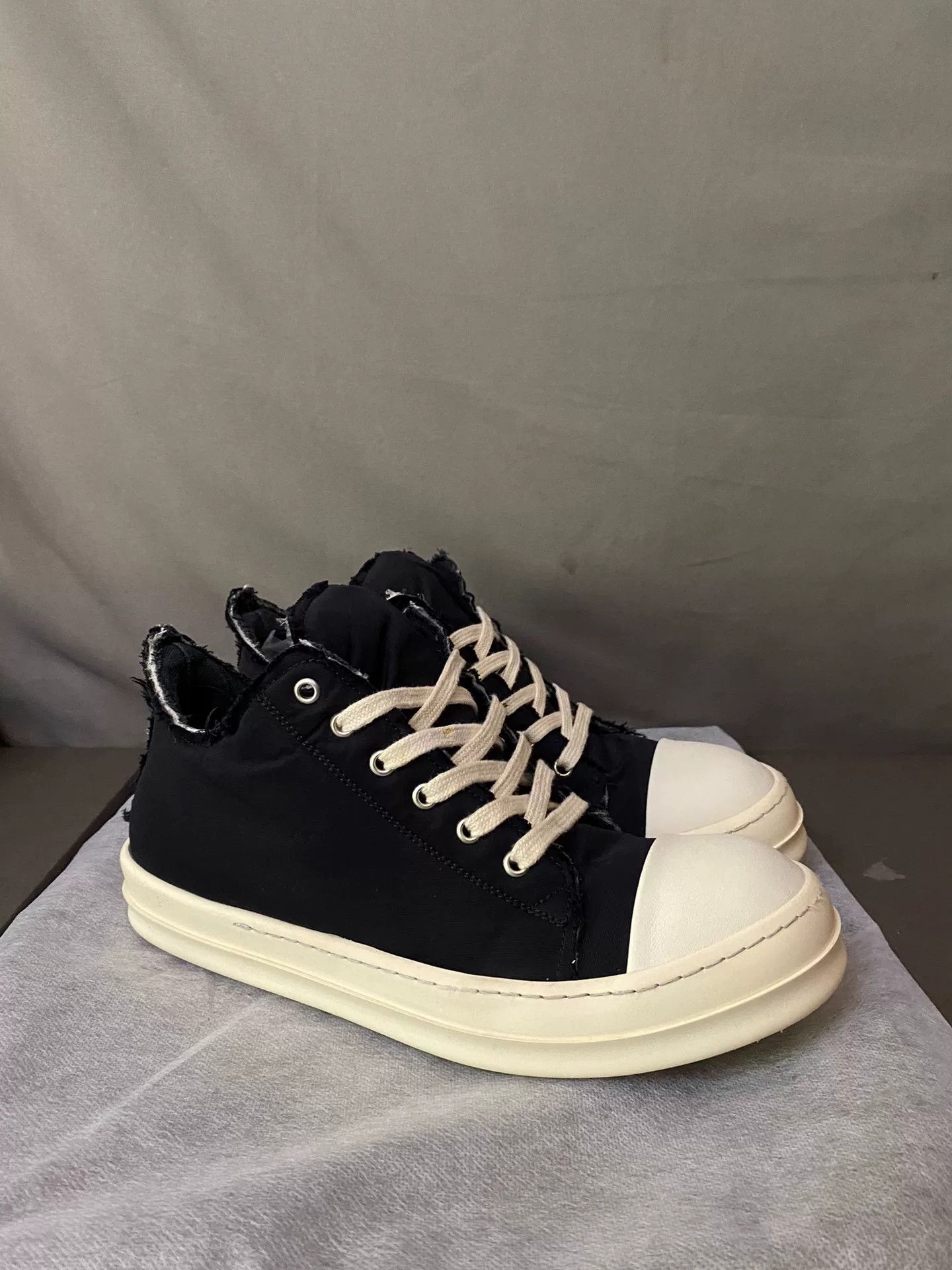 Rick Owens rick owens low-top sneakers size 41 Size US 8 / EU 41 - 3 Thumbnail