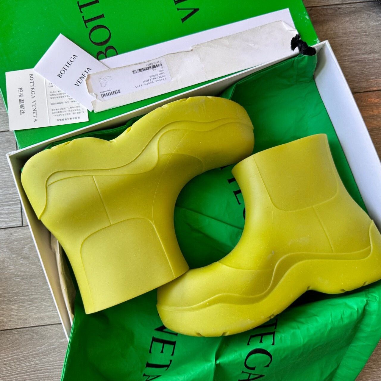Bottega Veneta Bottega Veneta Classic Yellow Green Rain Boots Size US 9 / EU 42 - 4 Thumbnail