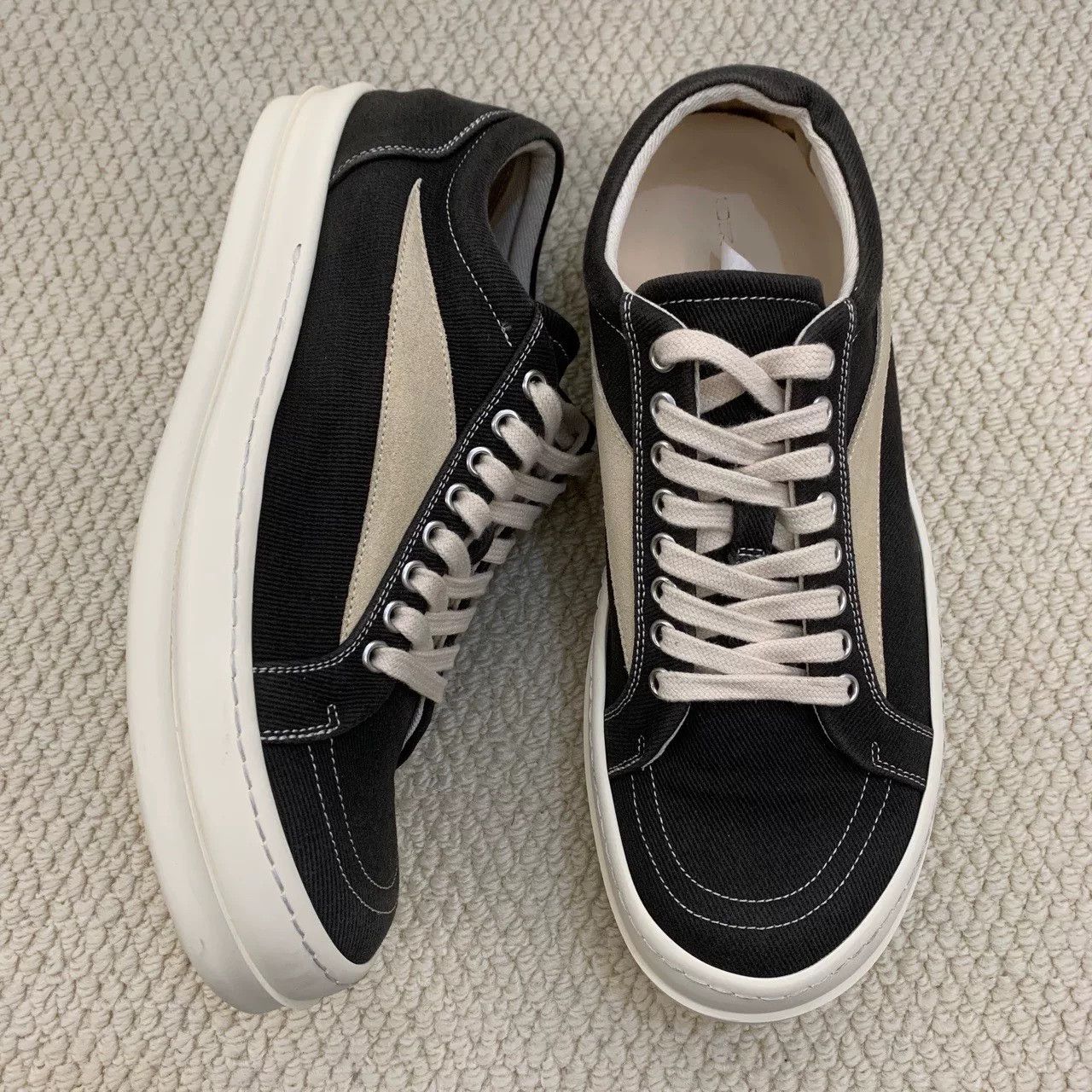 Rick Owens rick owens drkshdw low-top canvas sneakers Size US 8 / EU 41 - 5 Thumbnail