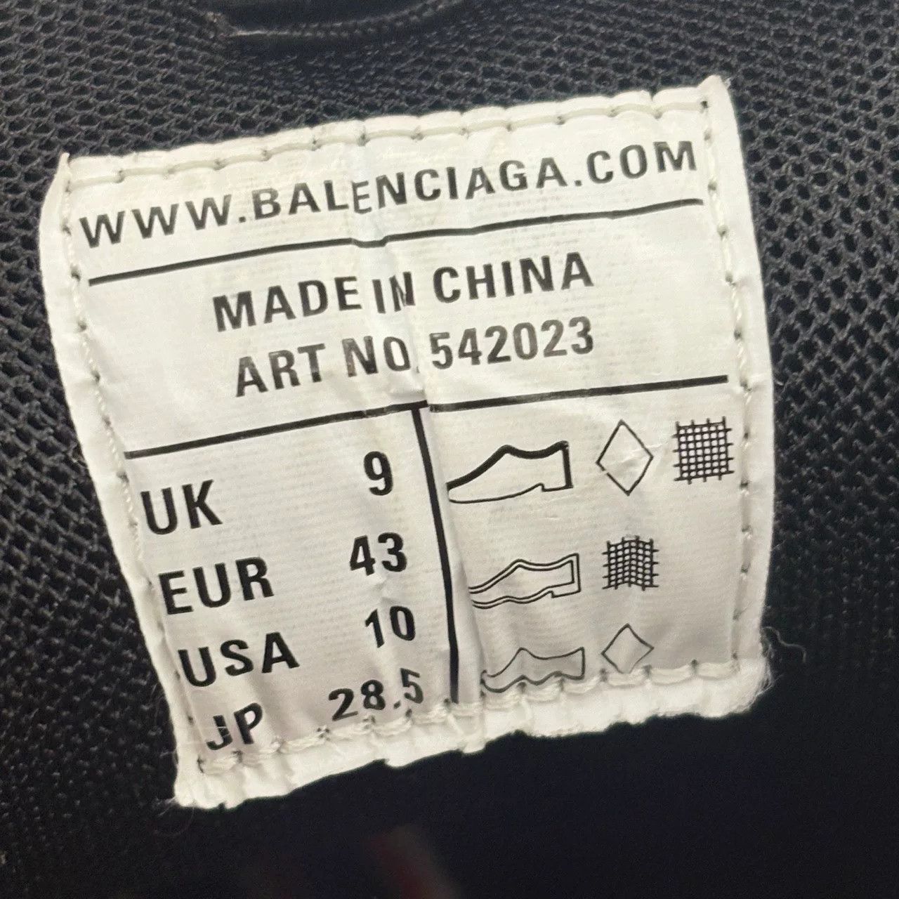 Balenciaga balenciaga men's track shoes black red color Size US 10 / EU 43 - 7 Thumbnail