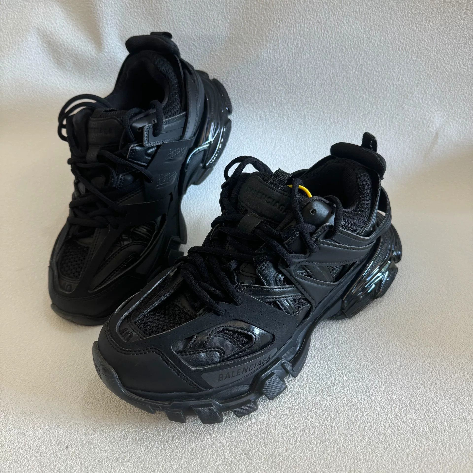 Balenciaga balenciaga track black dad sneakers size 40 Size US 10 / EU 43 - 7 Thumbnail