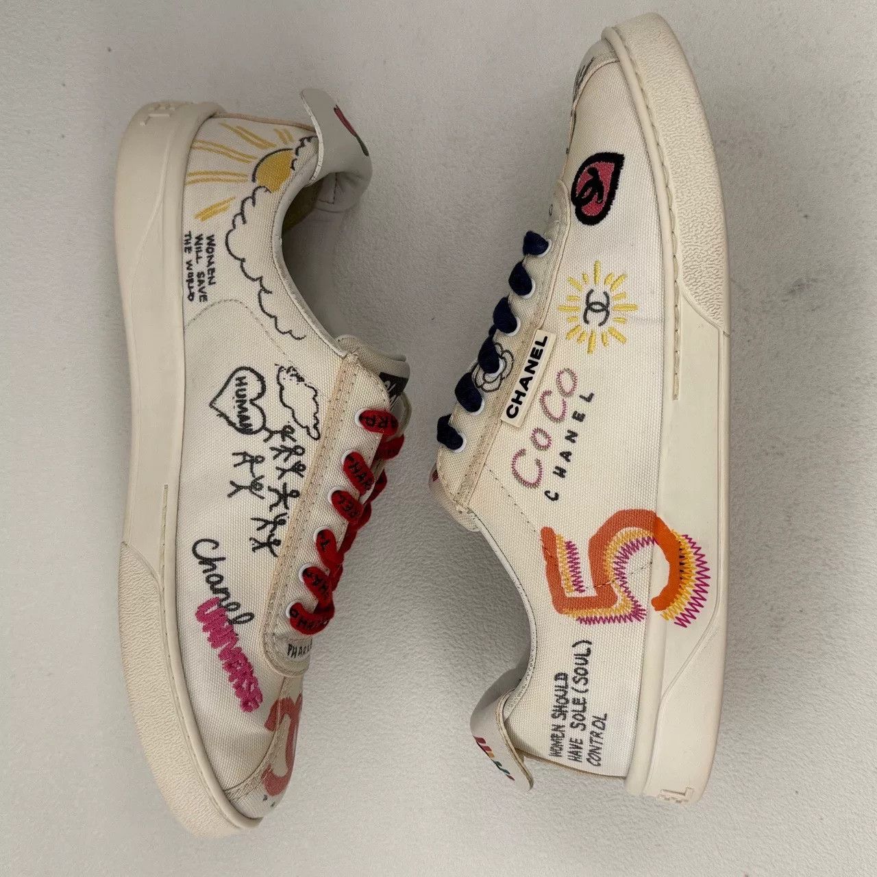 Chanel Pharrell x CHANEL Limited Edition Graffiti Sneakers Size US 8.5 / EU 41-42 - 7 Thumbnail