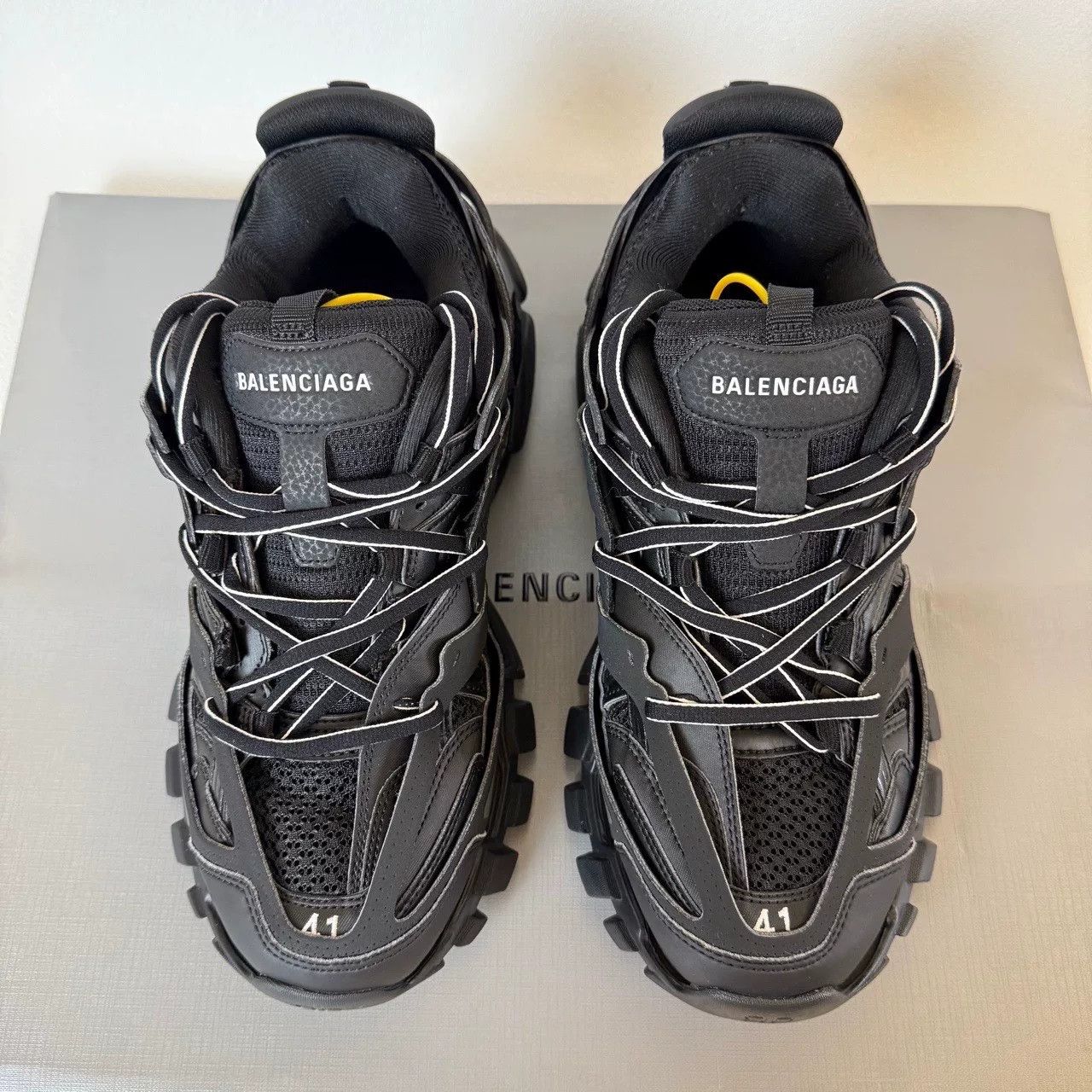 Balenciaga balenciaga track 1.0 black sneakers Size US 8 / EU 41 - 2 Thumbnail