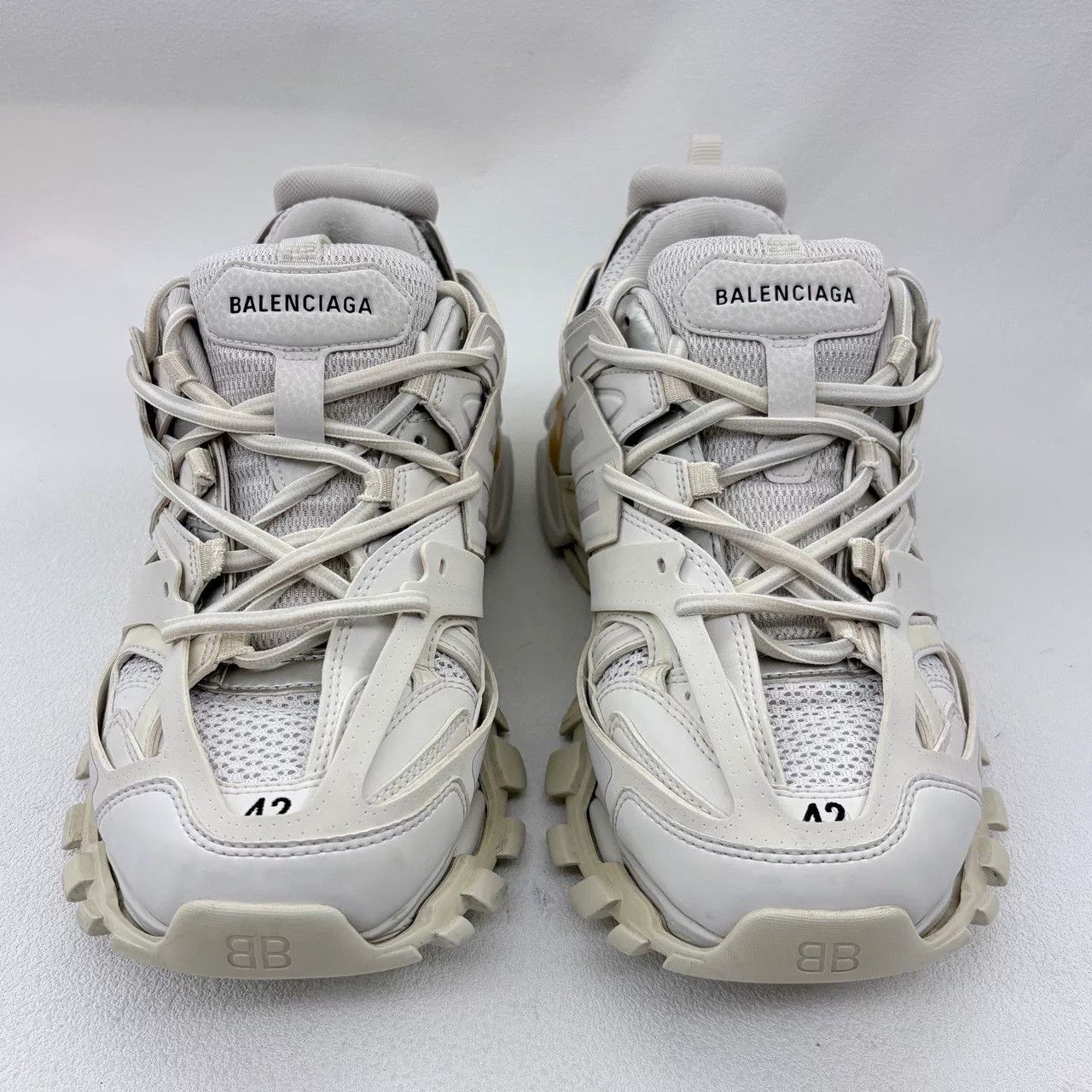 Balenciaga balenciaga track white low-top sneakers Size US 9 / EU 42 - 2 Thumbnail