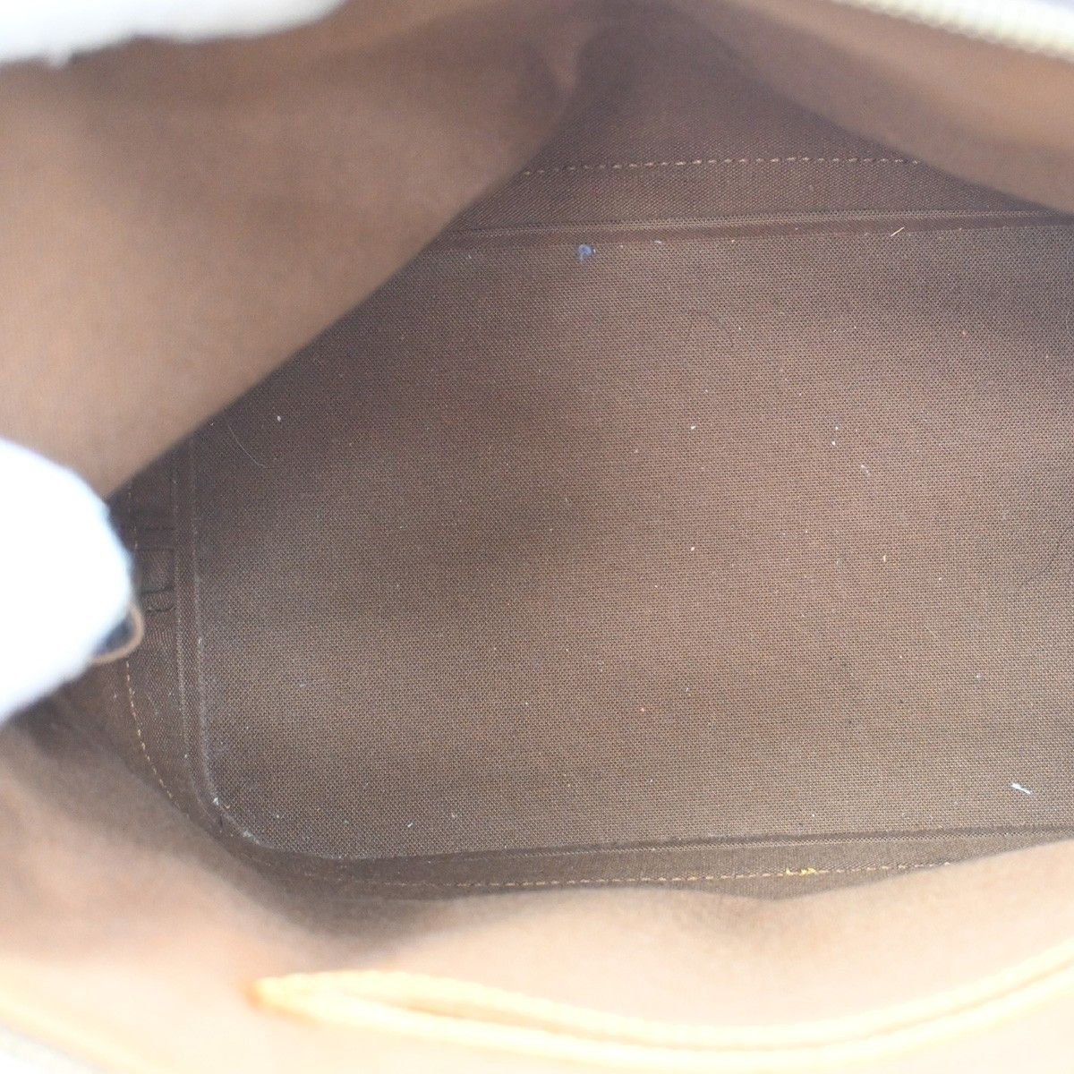 Louis Vuitton Louis Vuitton Alma Handbag Monogram Canvas Size ONE SIZE - 5 Thumbnail