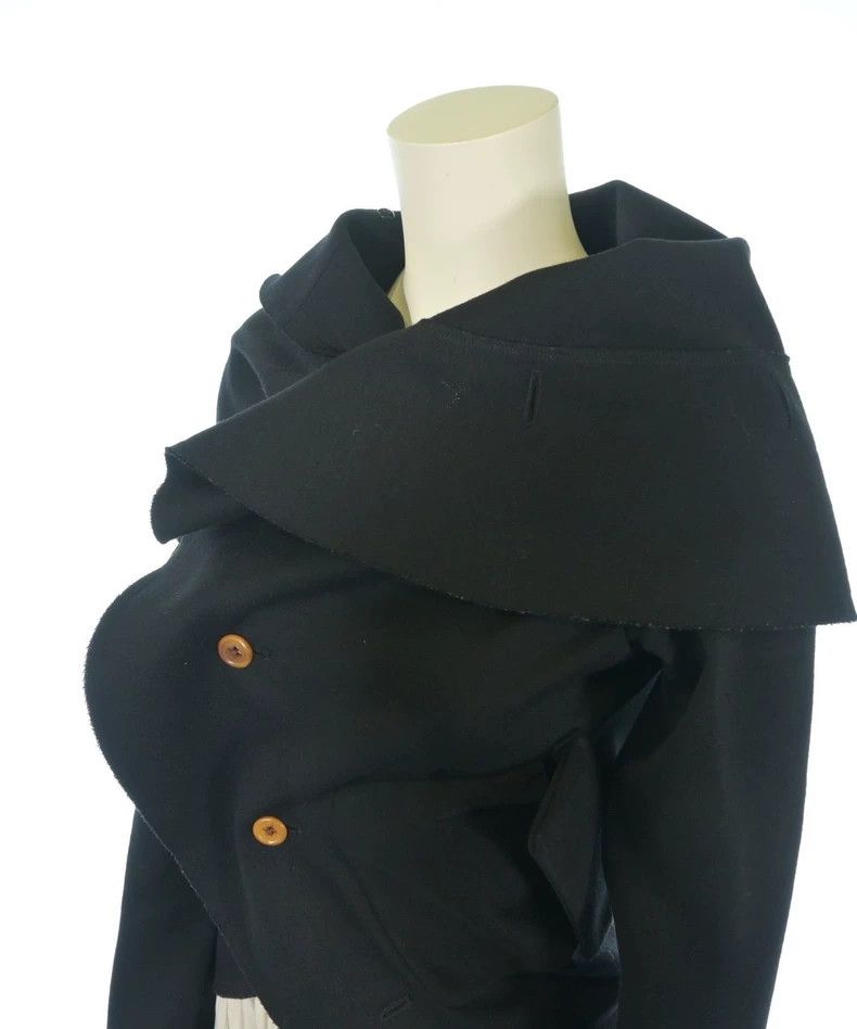 Comme des Garcons COMME des GARCONS 02aw Round Deformed Jacket Size US M / EU 48-50 / 2 - 3 Thumbnail
