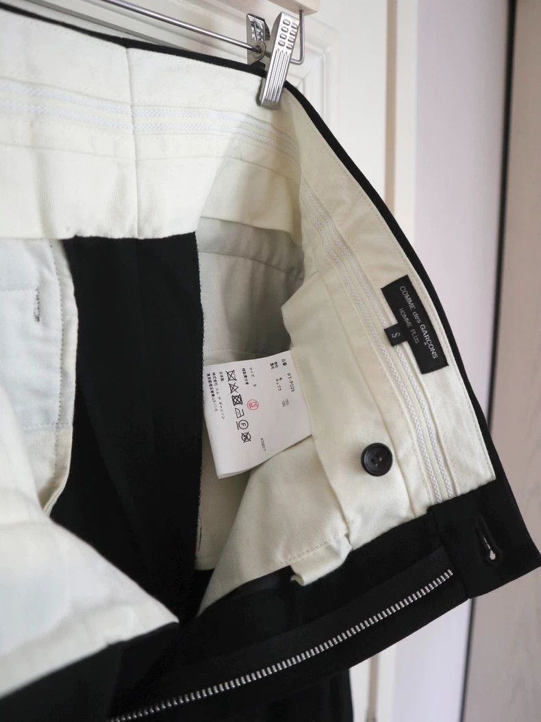 Comme des Garcons Comme des Garcons Black Pleated Toy Shorts Size US 36 / EU 52 - 6 Thumbnail