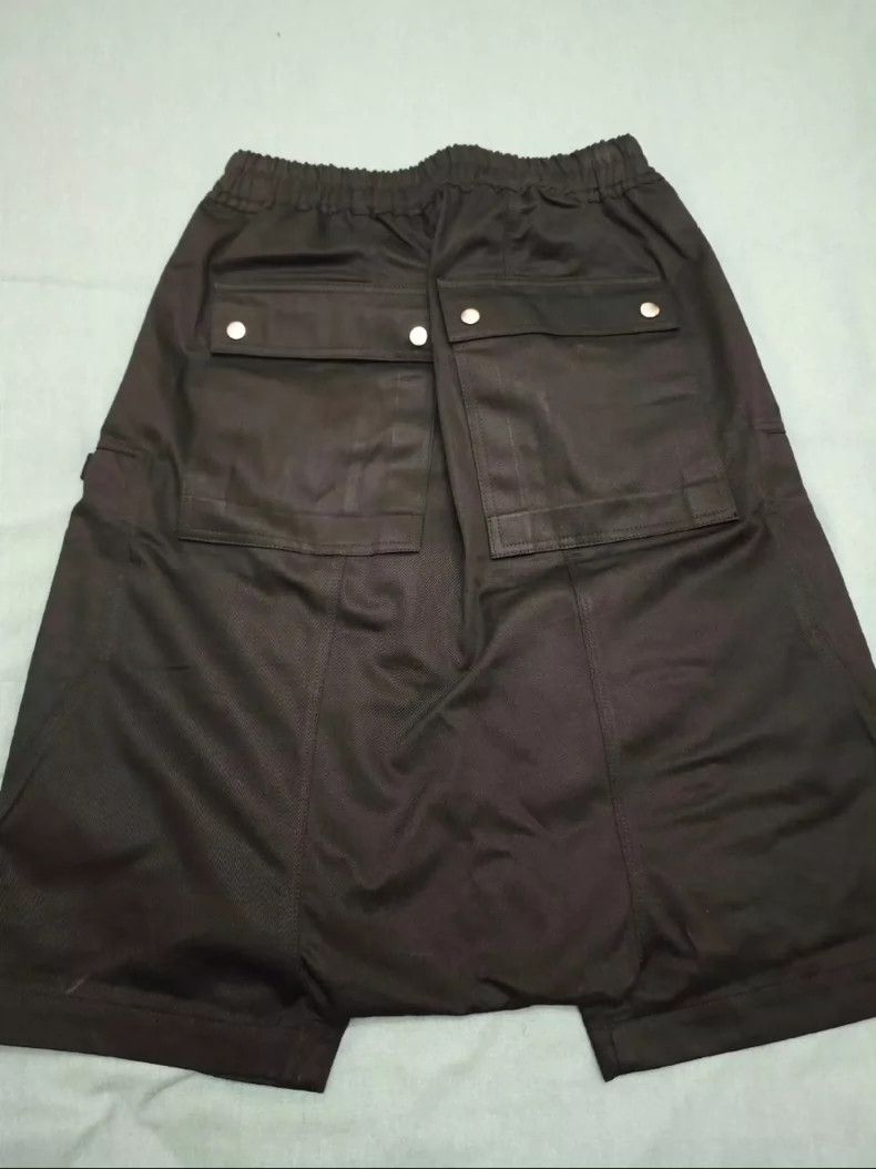 Rick Owens Drkshdw Rick Owens DRKSHDW Bauhaus Pods Shorts Size US 26 / EU 42 - 2 Thumbnail