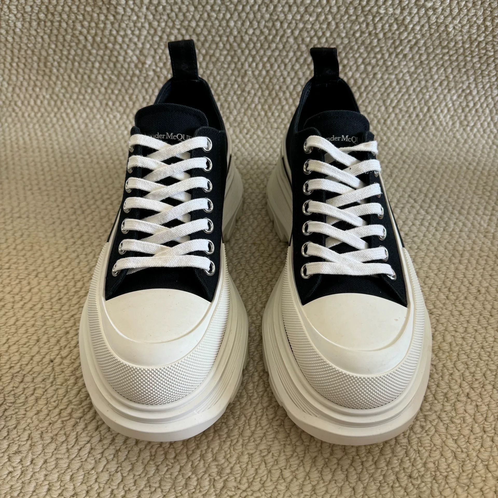 Alexander McQueen alexander mcqueen tread slick black and white boots Size US 8 / EU 41 - 2 Thumbnail