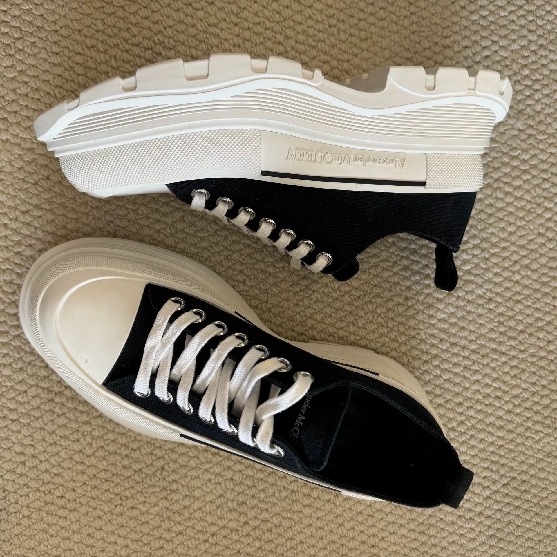Alexander McQueen alexander mcqueen tread slick black and white boots Size US 8 / EU 41 - 8 Thumbnail