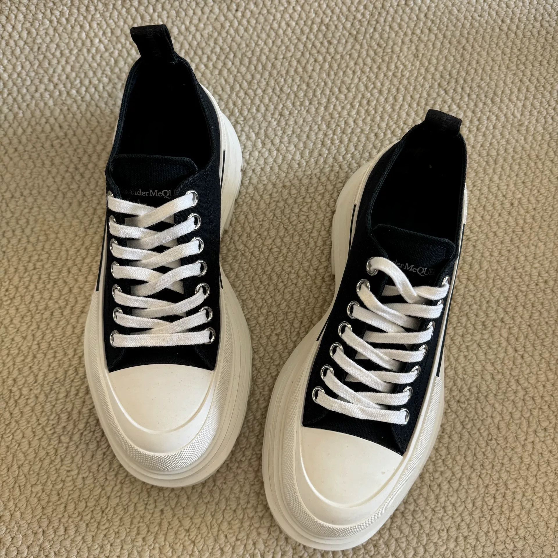 Alexander McQueen alexander mcqueen tread slick black and white boots Size US 8 / EU 41 - 6 Thumbnail