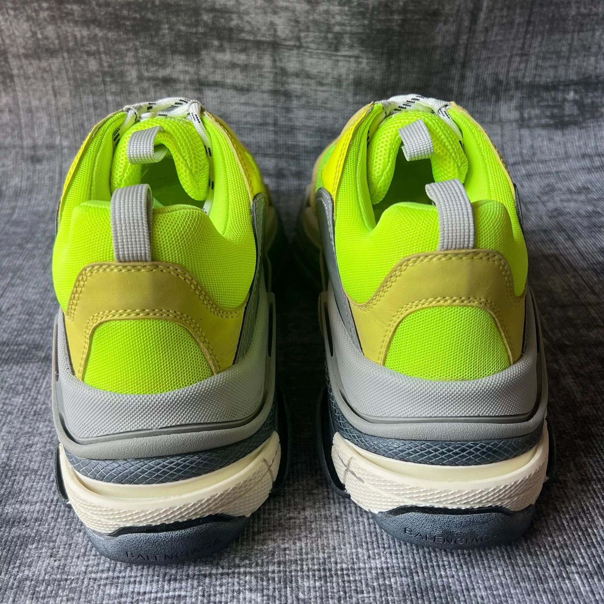 Balenciaga Balenciaga Triple S Sneakers in Neon Yellow/Gray Size US 10 / EU 43 - 6 Thumbnail