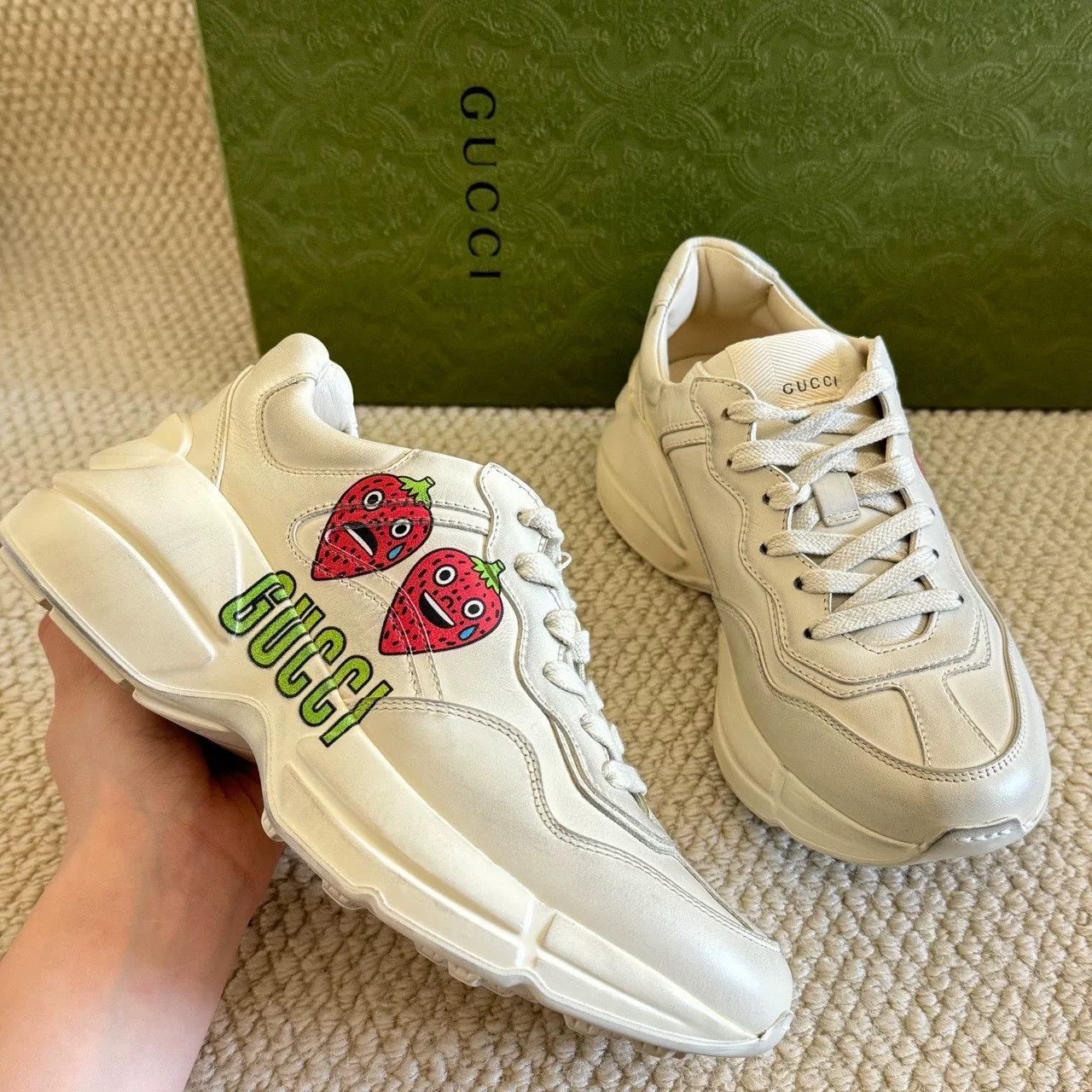 Gucci gucci rhyton sneakers with strawberry print Size US 5.5 / IT 35.5 - 8 Thumbnail
