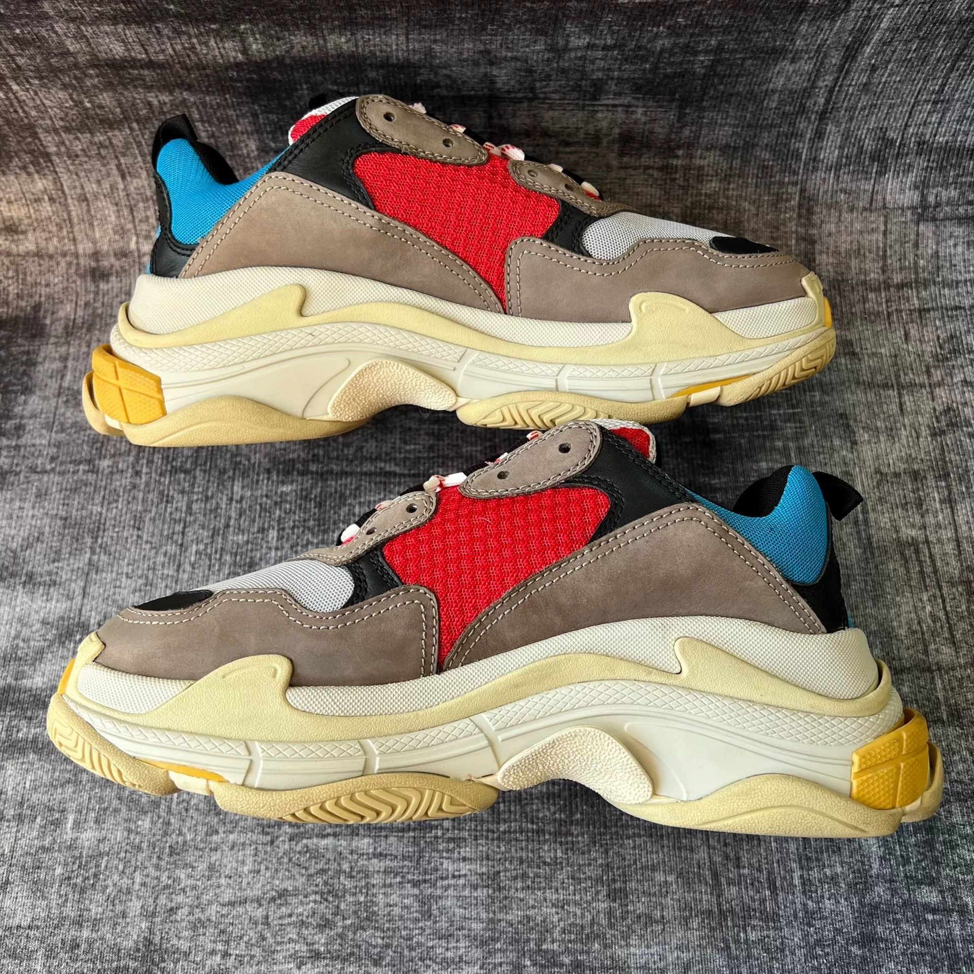 Balenciaga Balenciaga Triple S Red Blue Grey Sneakers Size US 10 / EU 43 - 4 Thumbnail