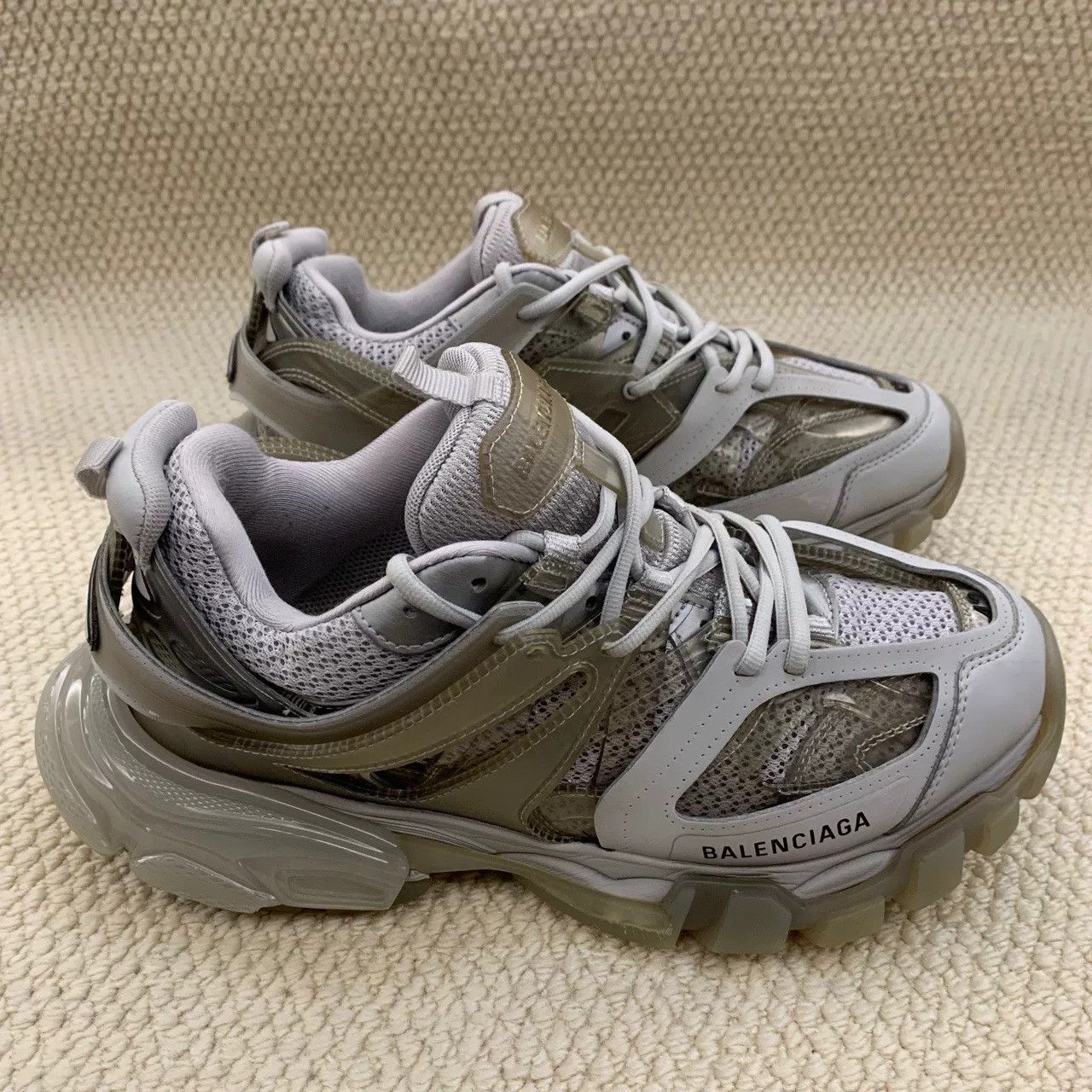 Balenciaga balenciaga track low-top dad sneakers grey white Size US 9 / EU 42 - 3 Thumbnail
