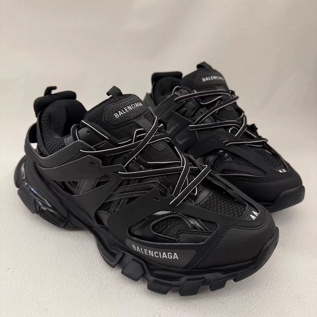 Balenciaga balenciaga track 1.0 black sneakers for men Size US 10 / EU 43 - 3 Thumbnail