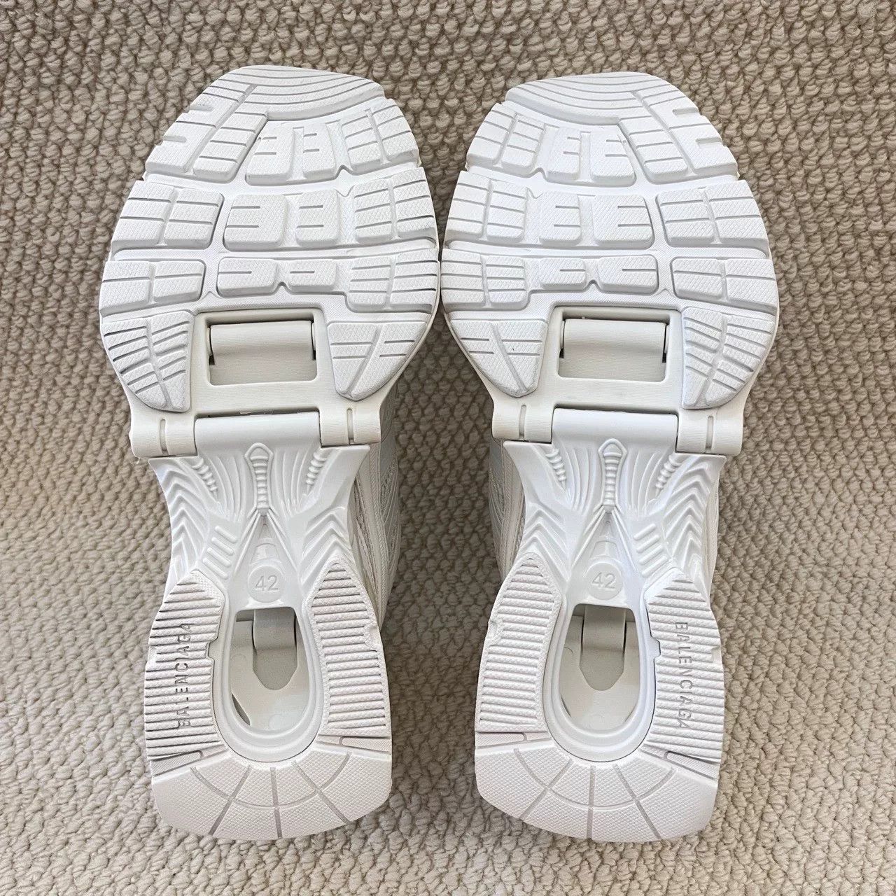 Balenciaga balenciaga x-pander white low-top sneakers Size US 9 / EU 42 - 5 Thumbnail