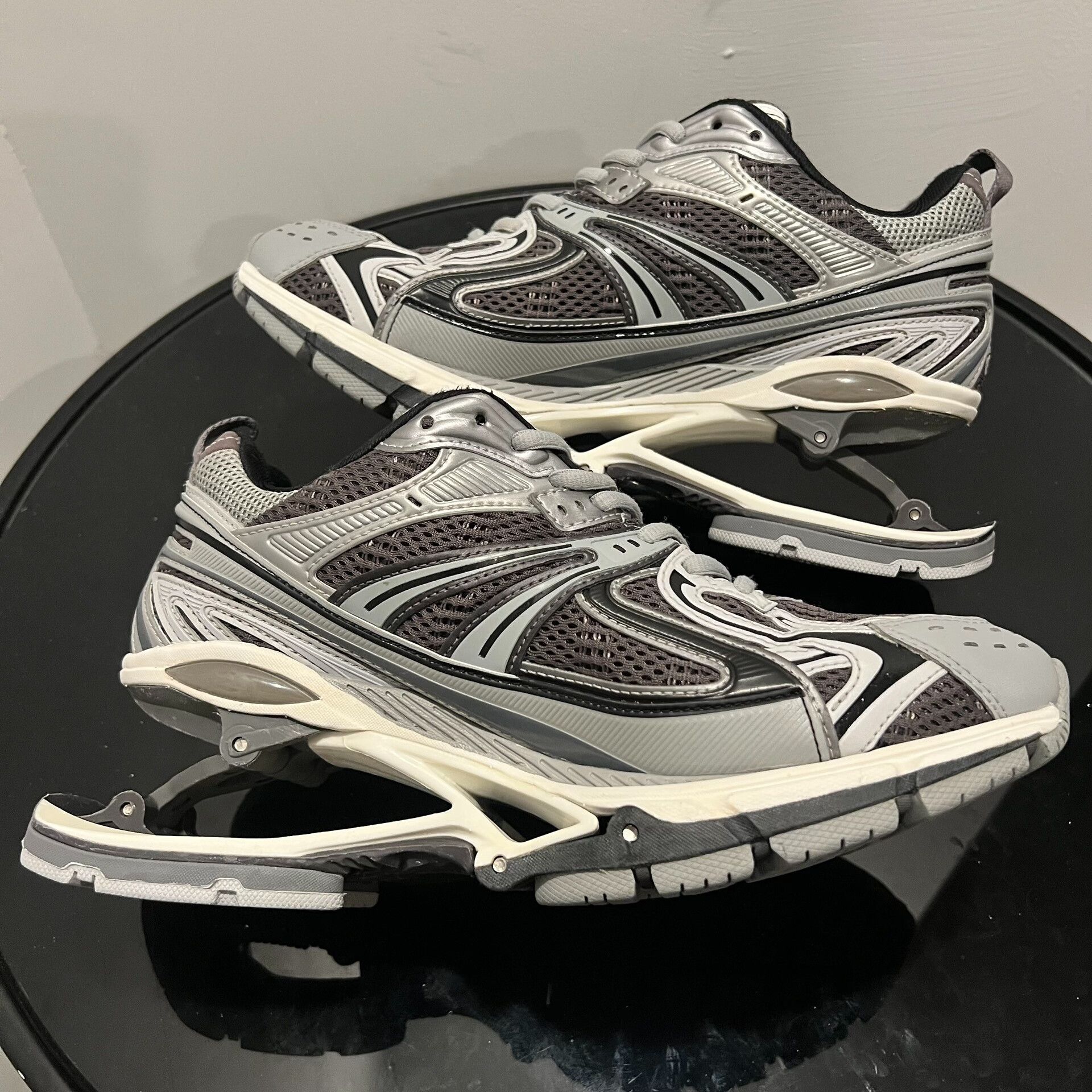 Balenciaga balenciaga x-pander low-top dad shoes Size US 7.5 / EU 40-41 - 4 Thumbnail