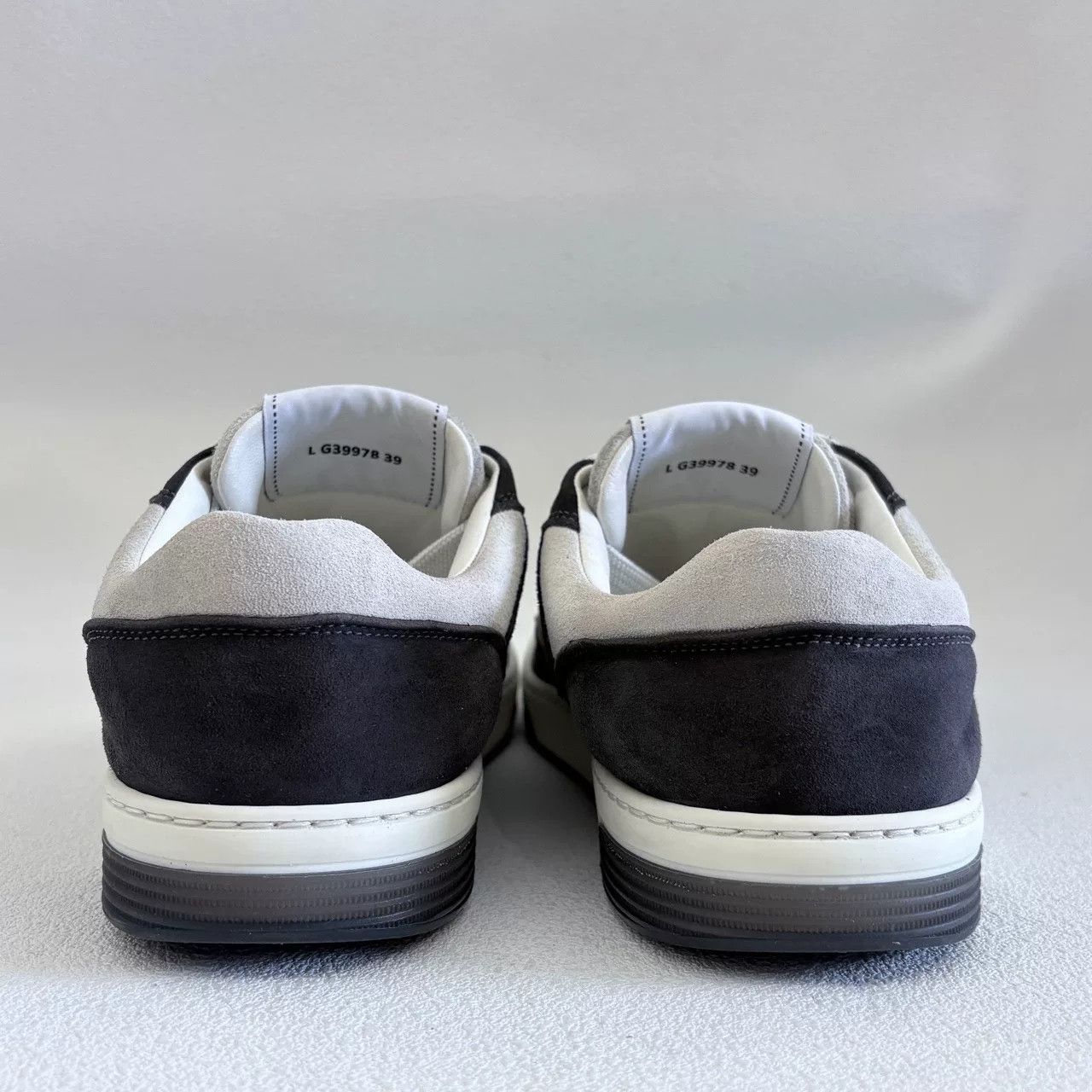 Chanel chanel black white panda slip-on sneakers Size US 8 / IT 38 - 3 Thumbnail
