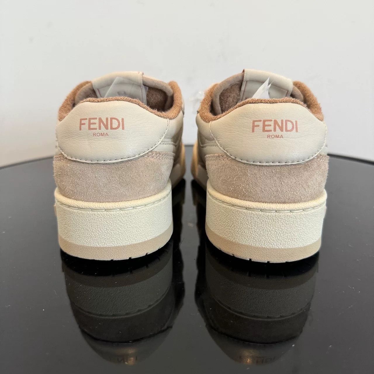 Fendi fendi match pink suede low-top sneakers Size US 5 / IT 35 - 3 Thumbnail