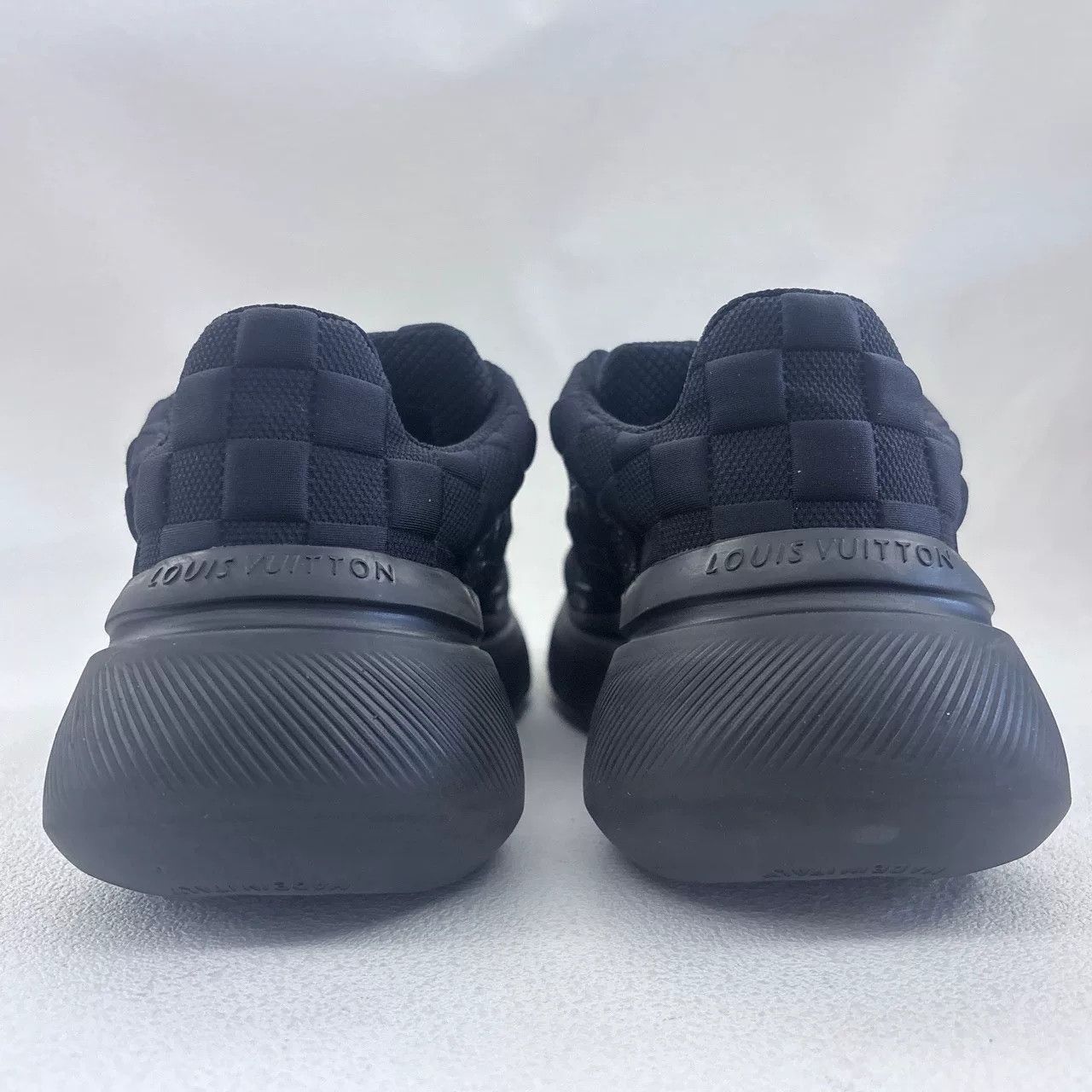 Louis Vuitton louis vuitton lv show up low-top sneakers Size US 5 / EU 37 - 5 Thumbnail