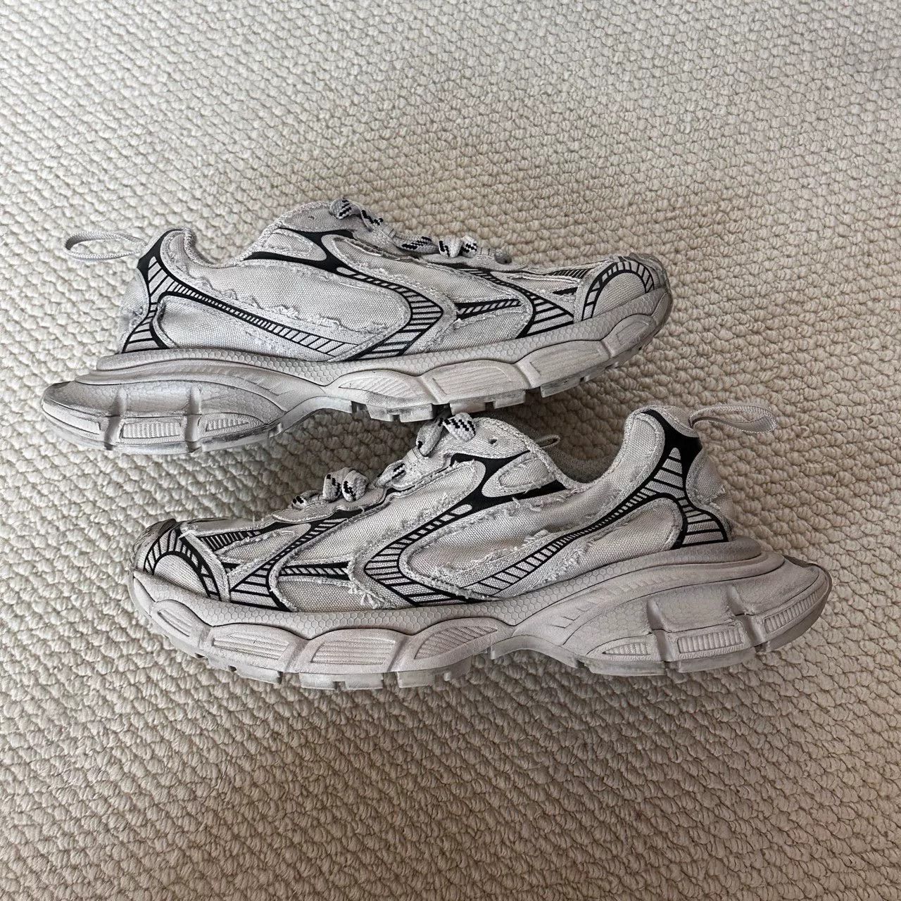 Balenciaga balenciaga 3xl dad sneakers in beige Size US 6 / IT 36 - 6 Thumbnail