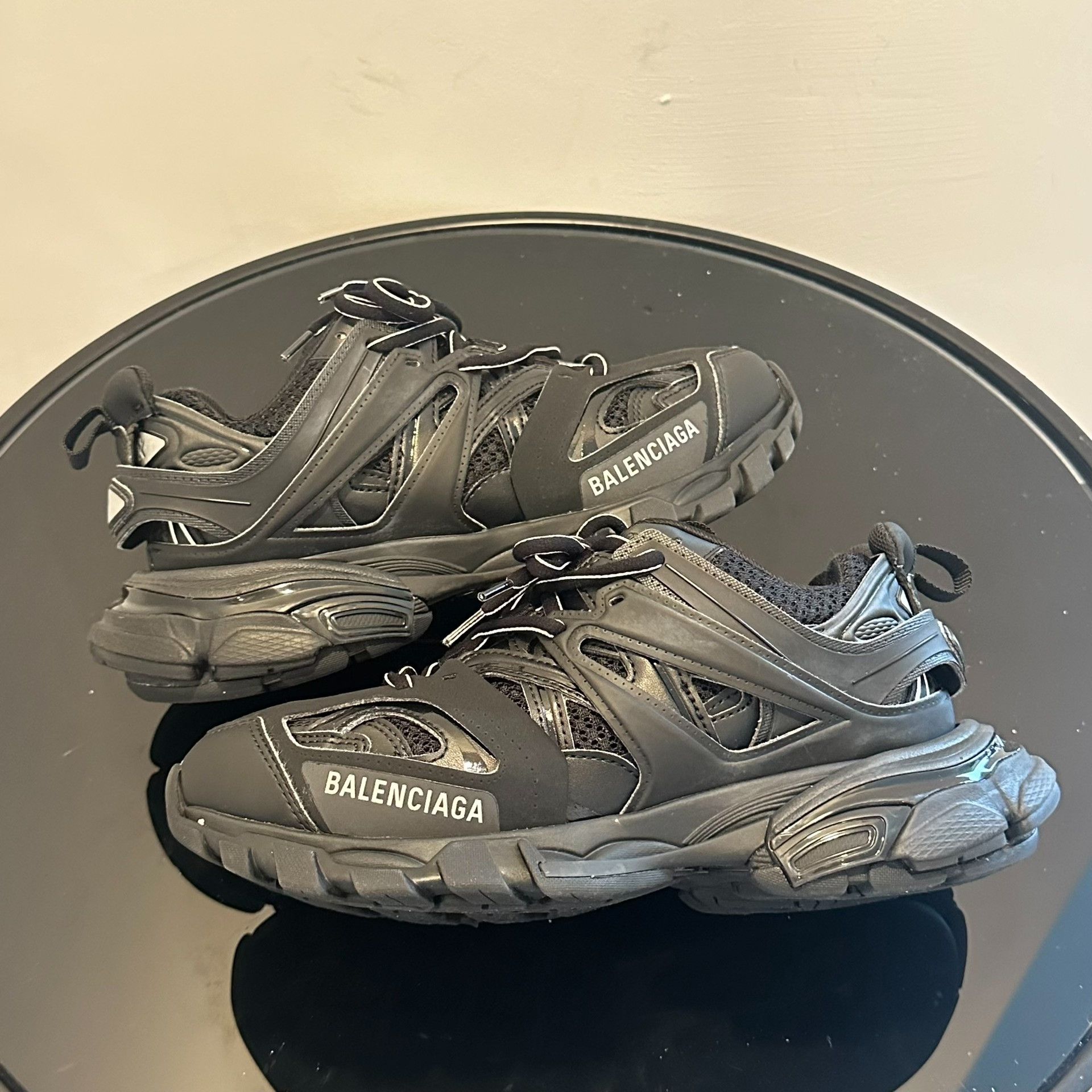 Balenciaga balenciaga track 1.0 black low-top sneakers Size US 6 / IT 36 - 3 Thumbnail