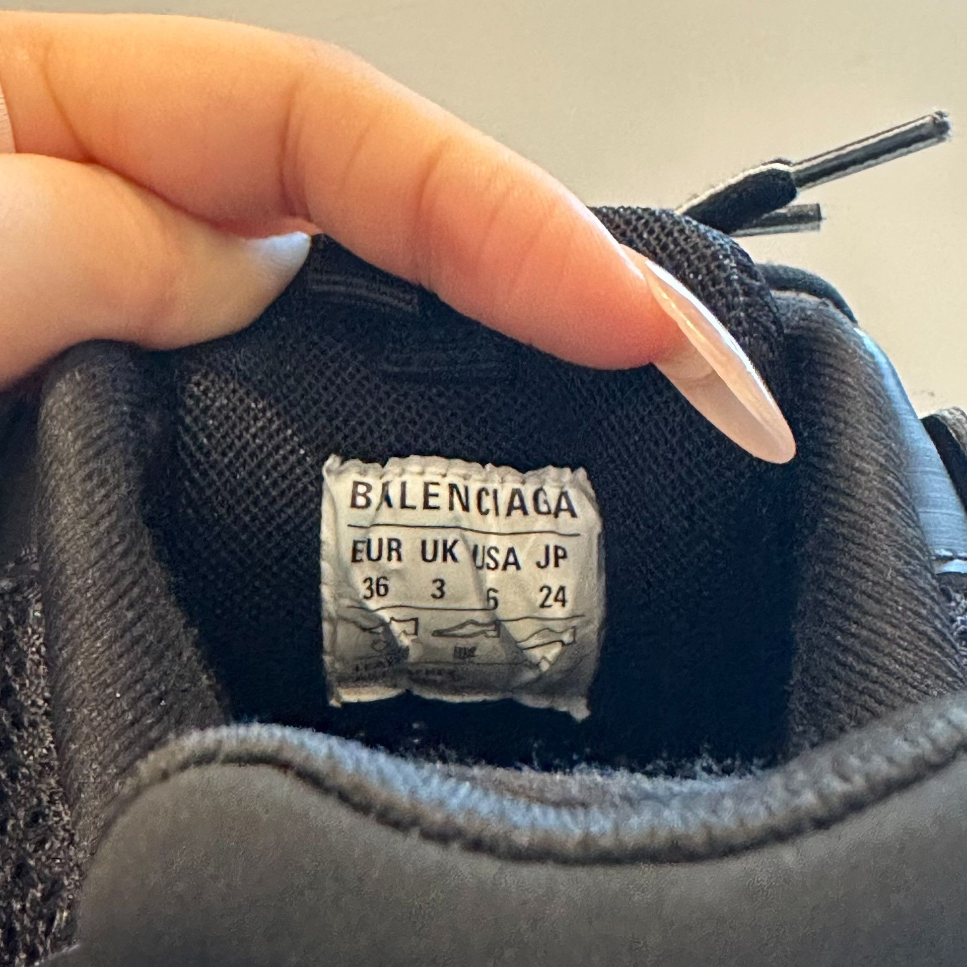 Balenciaga balenciaga track 1.0 black low-top sneakers Size US 6 / IT 36 - 6 Thumbnail