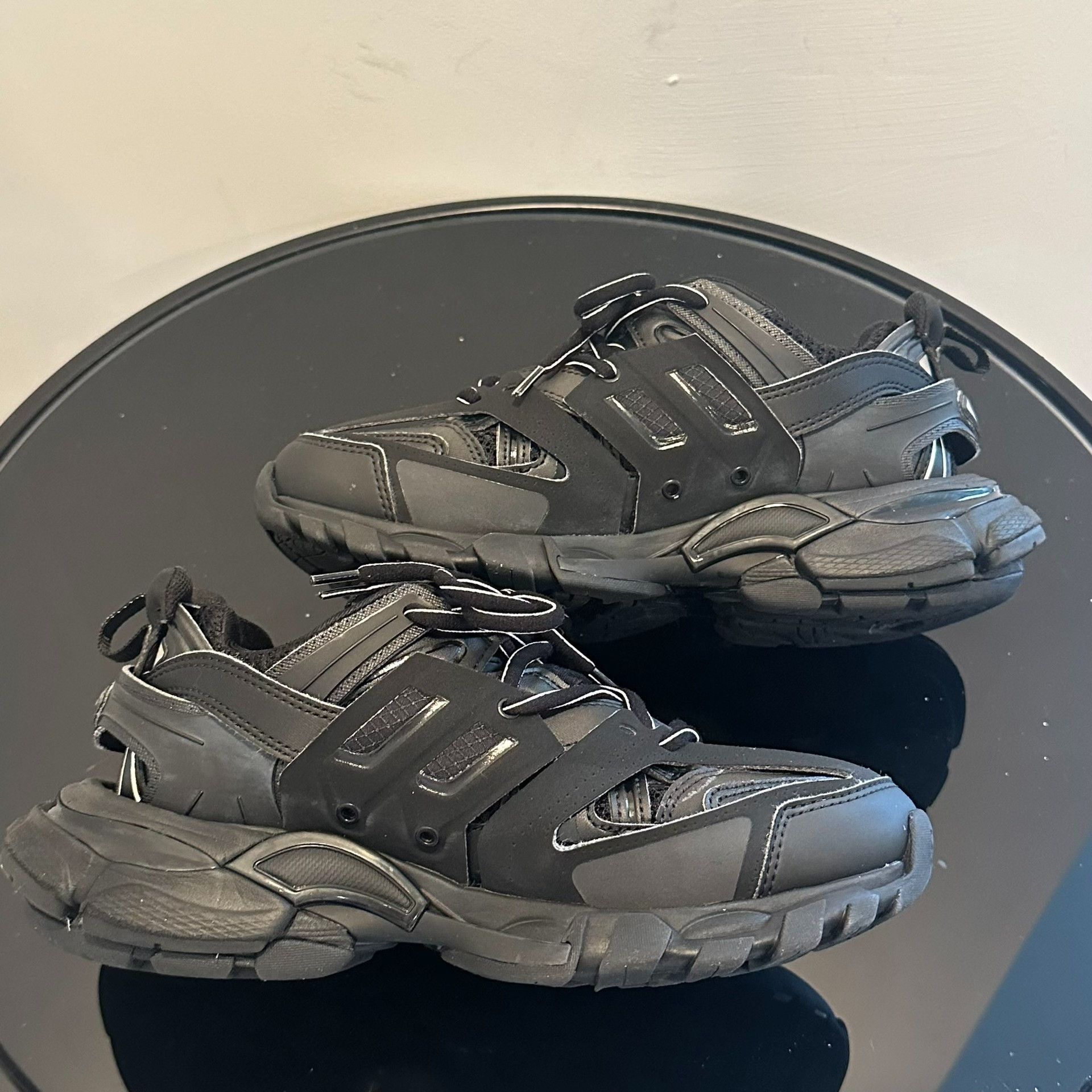 Balenciaga balenciaga track 1.0 black low-top sneakers Size US 6 / IT 36 - 4 Thumbnail