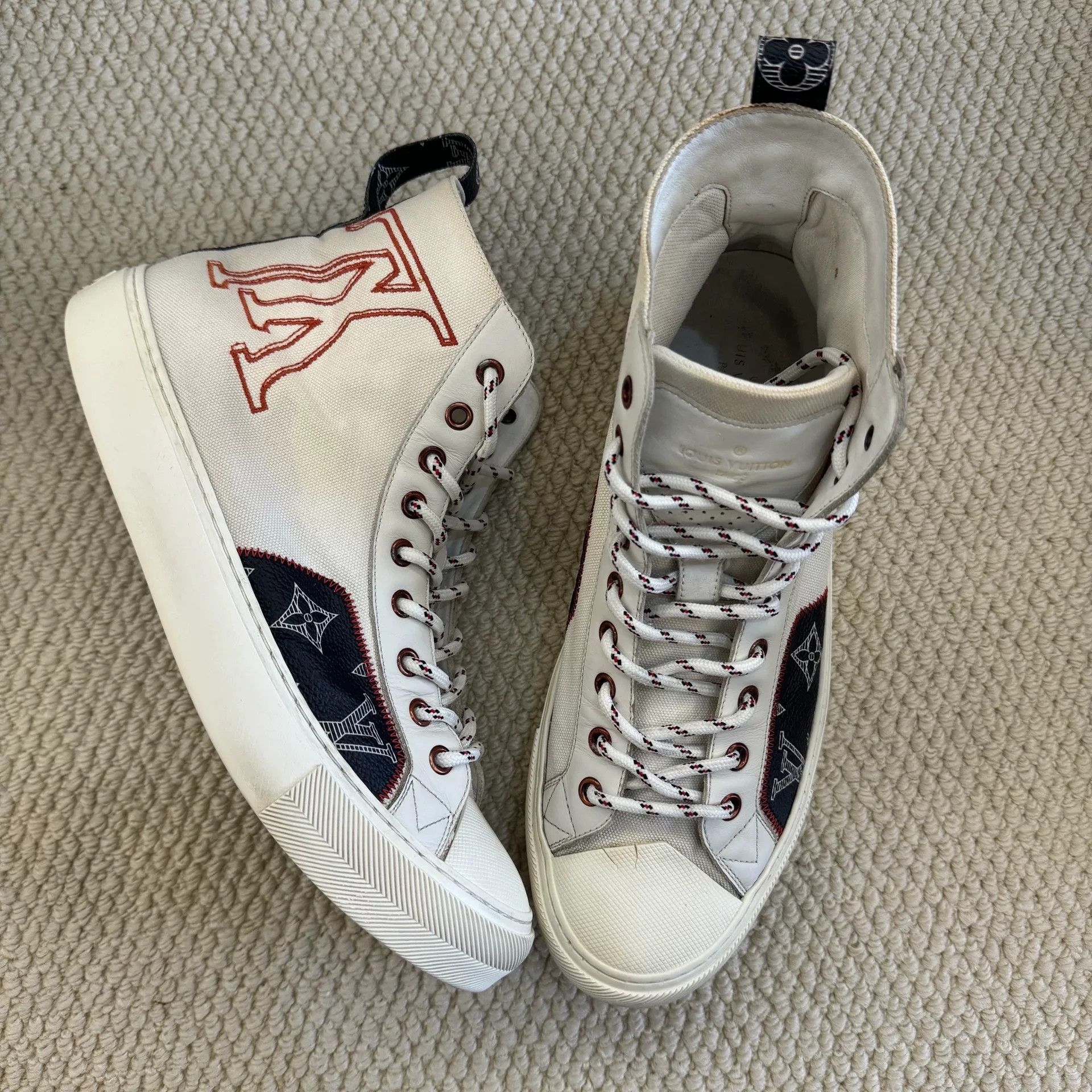 Louis Vuitton louis vuitton tattoo monogram high-top sneakers Size US 7 / EU 40 - 9 Thumbnail