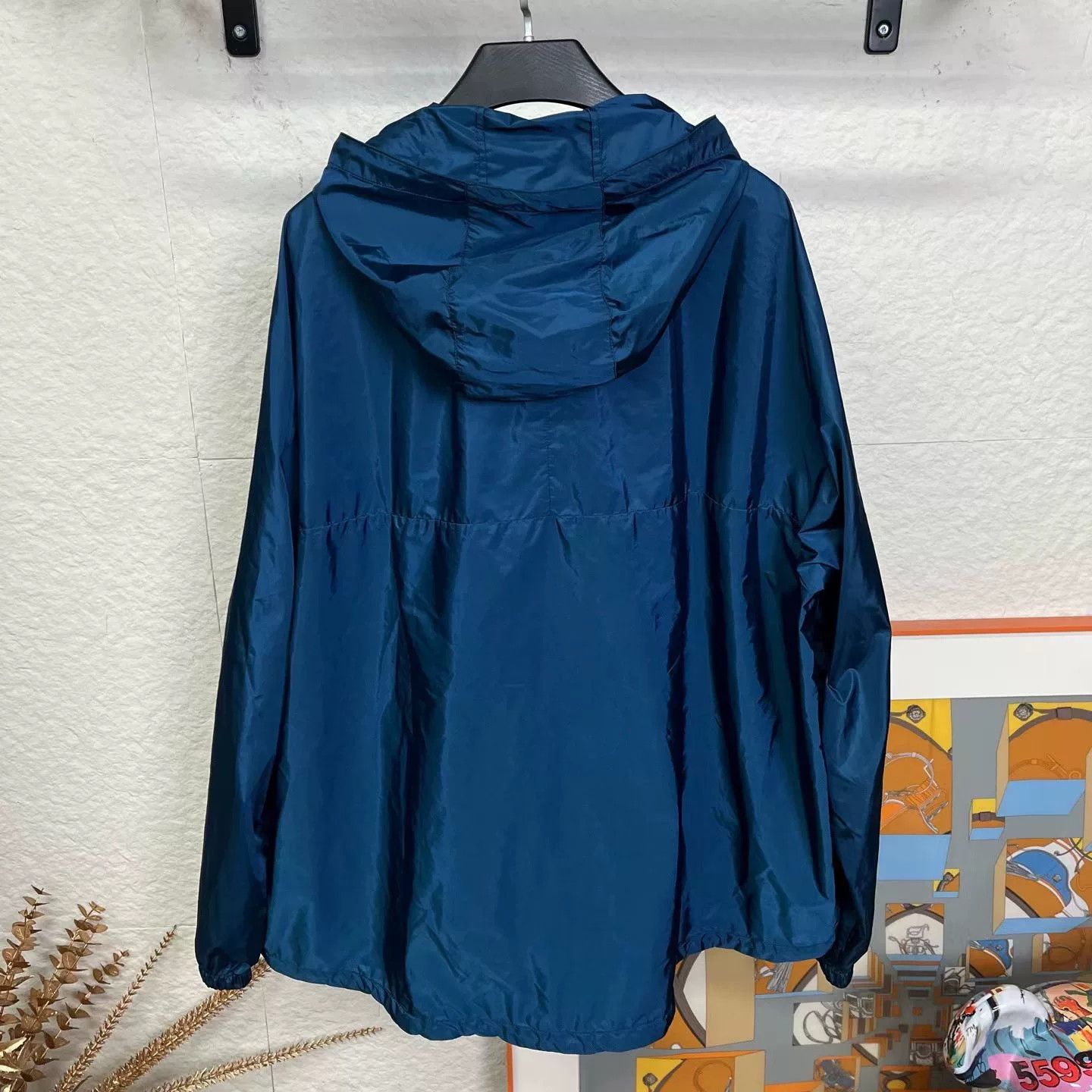Prada prada hooded jacket with metal triangle logo Size US XXL / EU 58 / 5 - 2 Thumbnail
