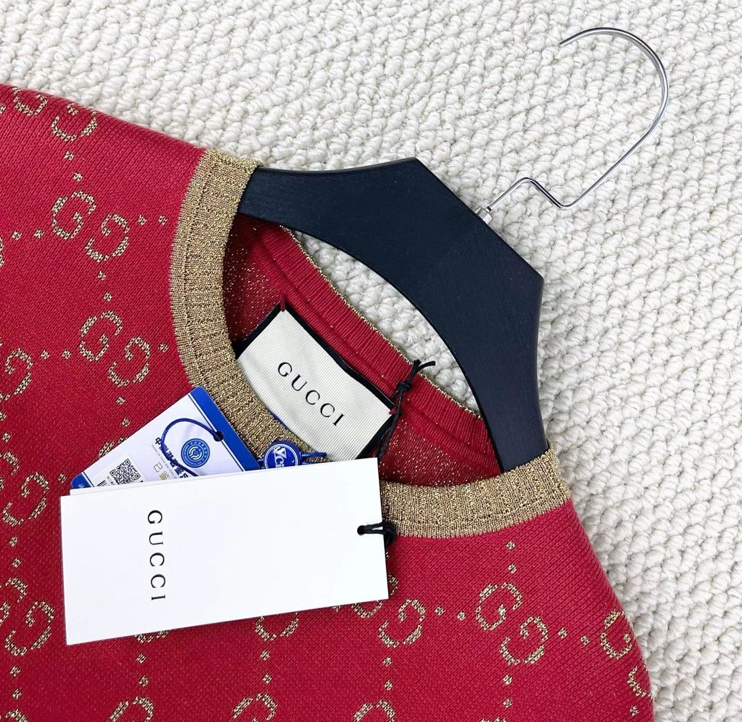 Gucci red gucci logo knit sweater with gold details Size XS / US 0-2 / IT 36-38 - 3 Thumbnail