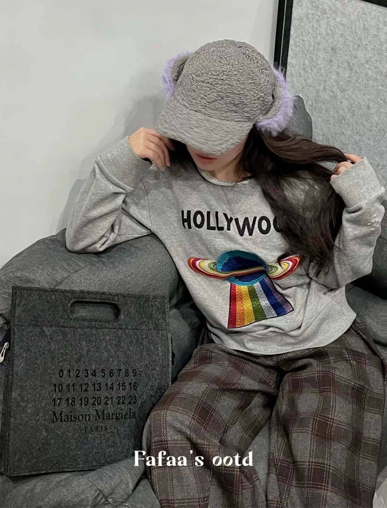 Gucci gucci embroidered logo gray sweatshirt with distressing Size US S / EU 44-46 / 1 - 6 Thumbnail