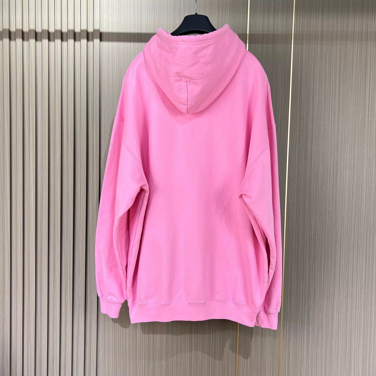 Balenciaga balenciaga pink logo hoodie with rhinestones Size US L / EU 52-54 / 3 - 2 Thumbnail