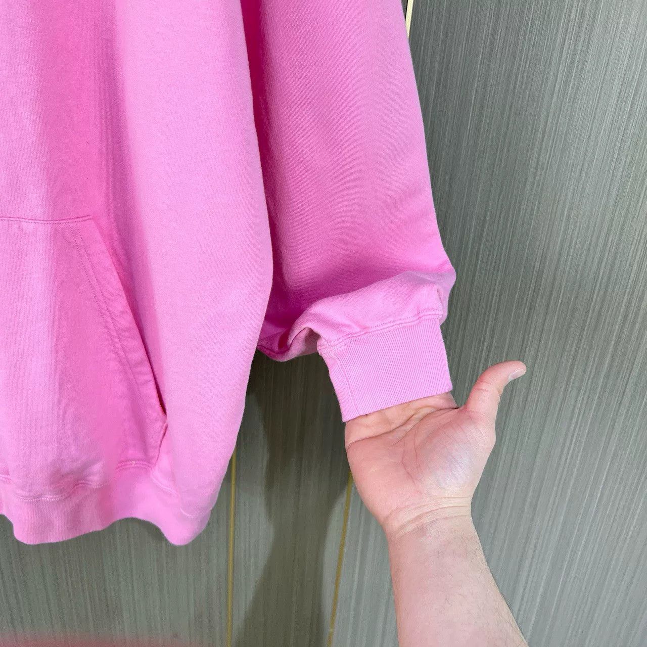 Balenciaga balenciaga pink logo hoodie with rhinestones Size US L / EU 52-54 / 3 - 5 Thumbnail