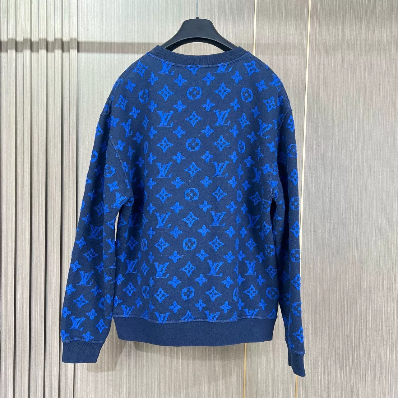 Louis Vuitton louis vuitton blue monogram sweatshirt for men Size US S / EU 44-46 / 1 - 2 Thumbnail