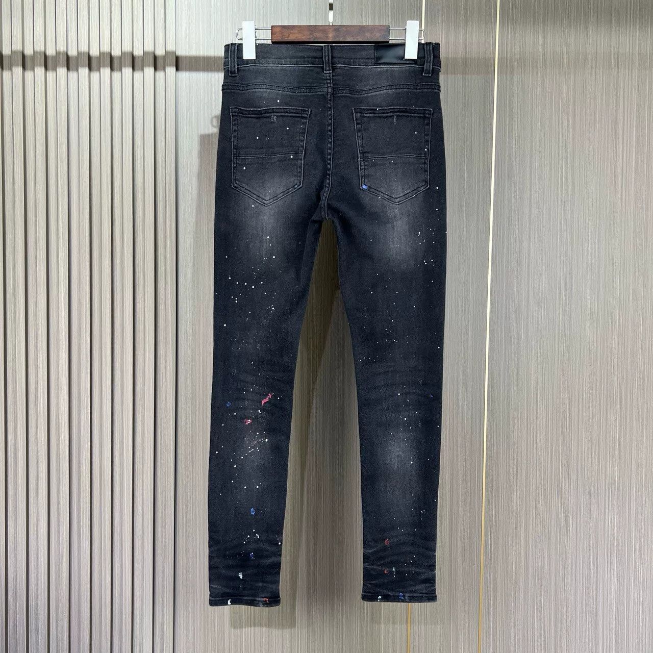 amiri splatter distressed denim jeans size w28