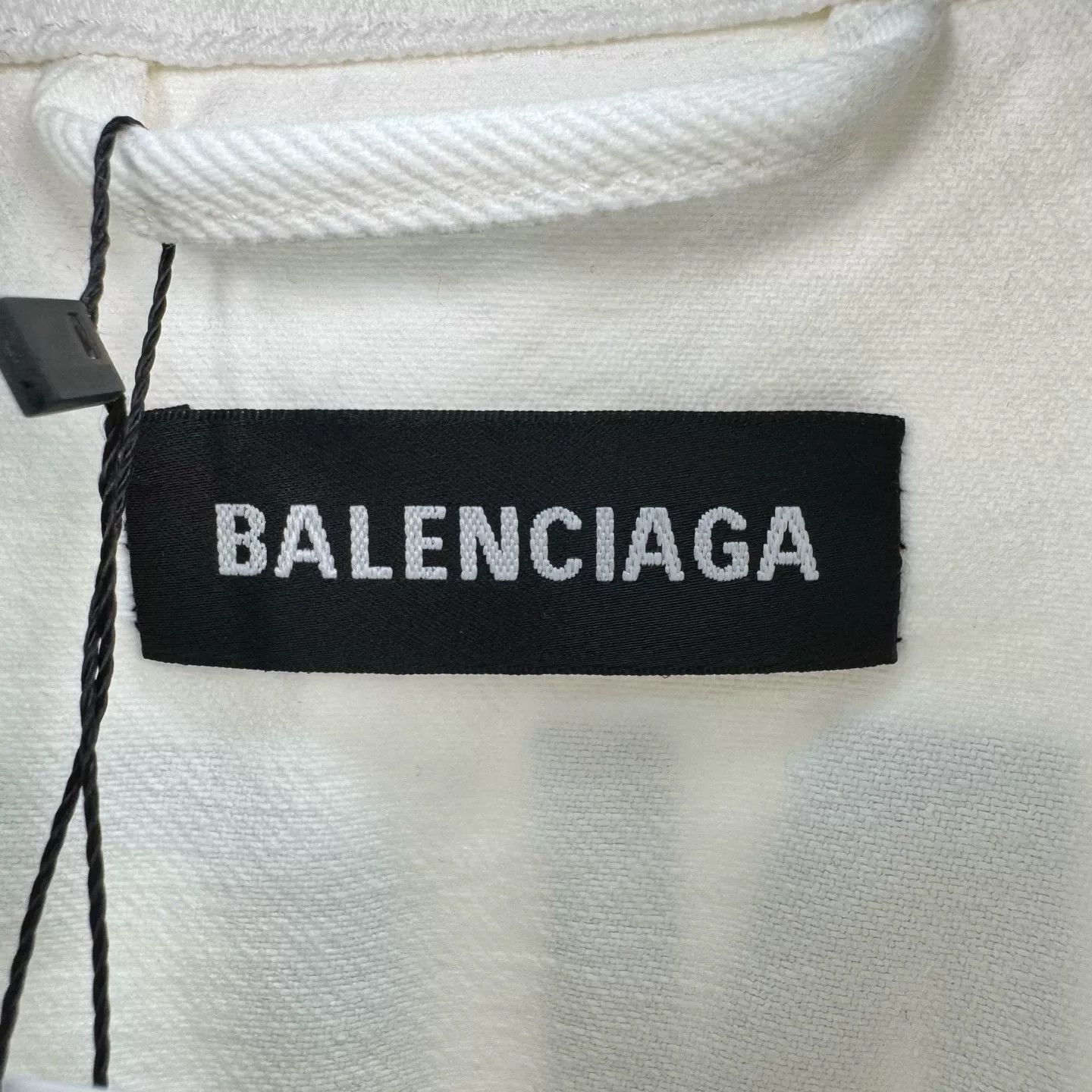 Balenciaga balenciaga white denim jacket with embroidery Size US L / EU 52-54 / 3 - 6 Thumbnail