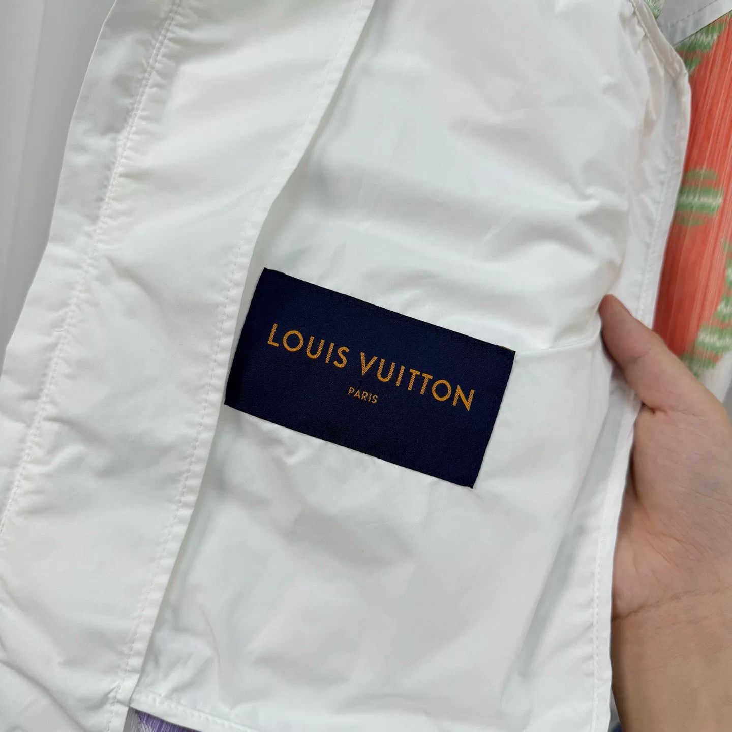 Louis Vuitton louis vuitton patterned windbreaker jacket size 46 Size US M / EU 48-50 / 2 - 5 Thumbnail