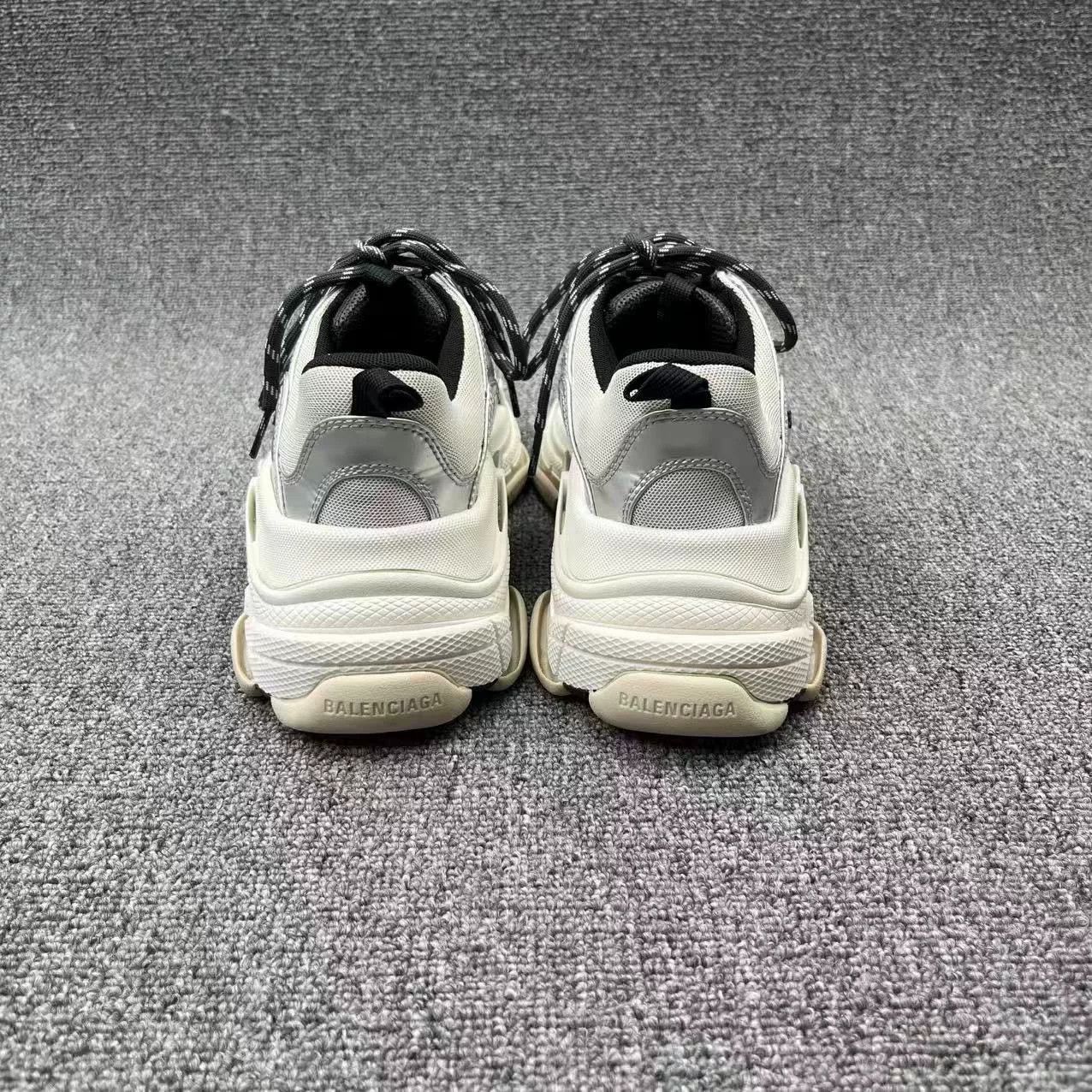 Balenciaga Balenciaga Triple S Silver Mirror Dad Sneakers Size US 7.5 / EU 40-41 - 3 Thumbnail