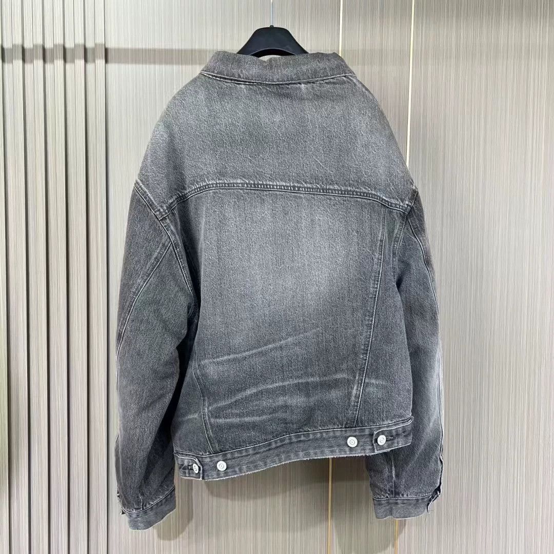 Balenciaga balenciaga denim jacket with irregular pattern Size US M / EU 48-50 / 2 - 2 Thumbnail