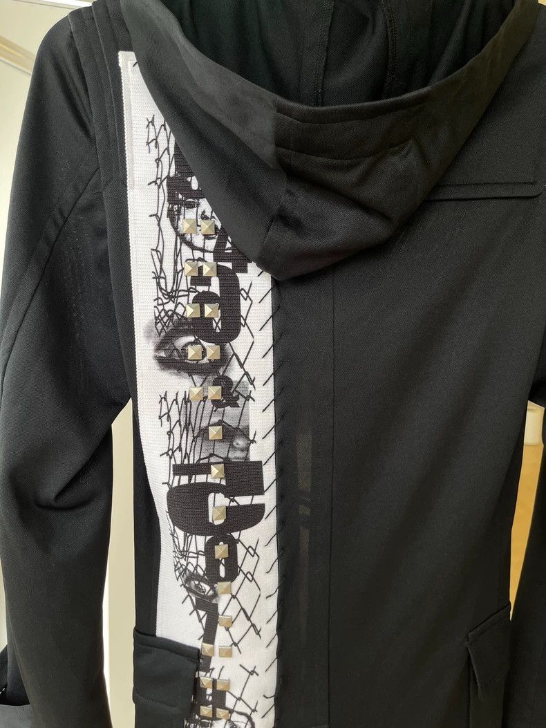 Comme des Garcons CDG Homme Plus Graffiti Rivet Trench Coat Size US XS / EU 42 / 0 - 5 Thumbnail