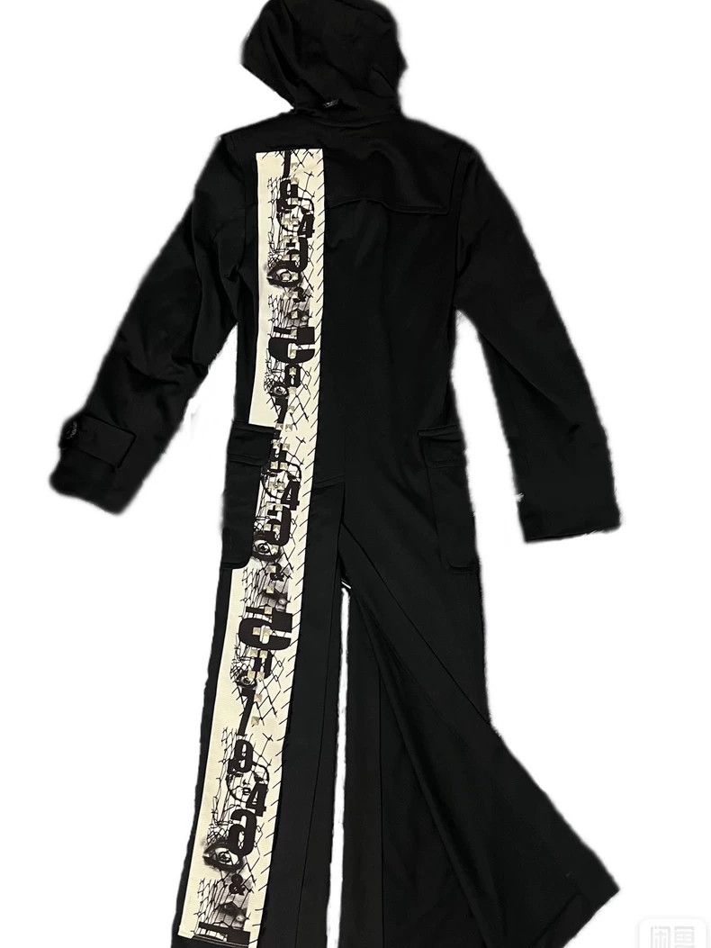 Comme des Garcons CDG Homme Plus Graffiti Rivet Trench Coat Size US XS / EU 42 / 0 - 9 Thumbnail