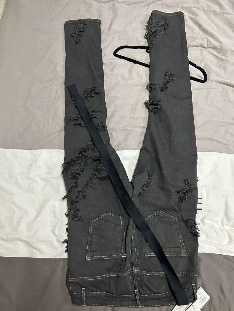 Rick Owens Drkshdw Rick Owens DRKSHDW Distressed Straight Jeans Size US 32 / EU 48 - 4 Thumbnail